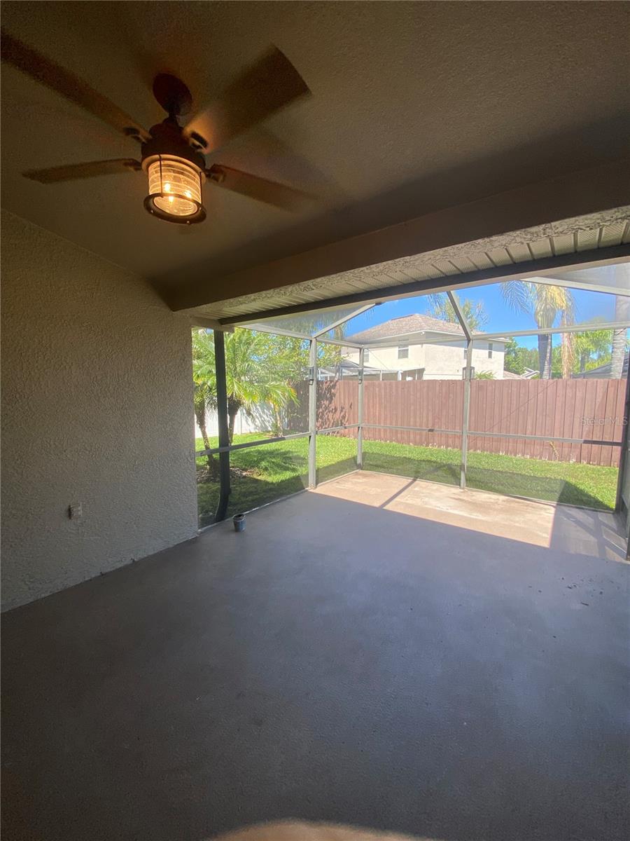 IVY LAKE ESTATES - Residential Lease