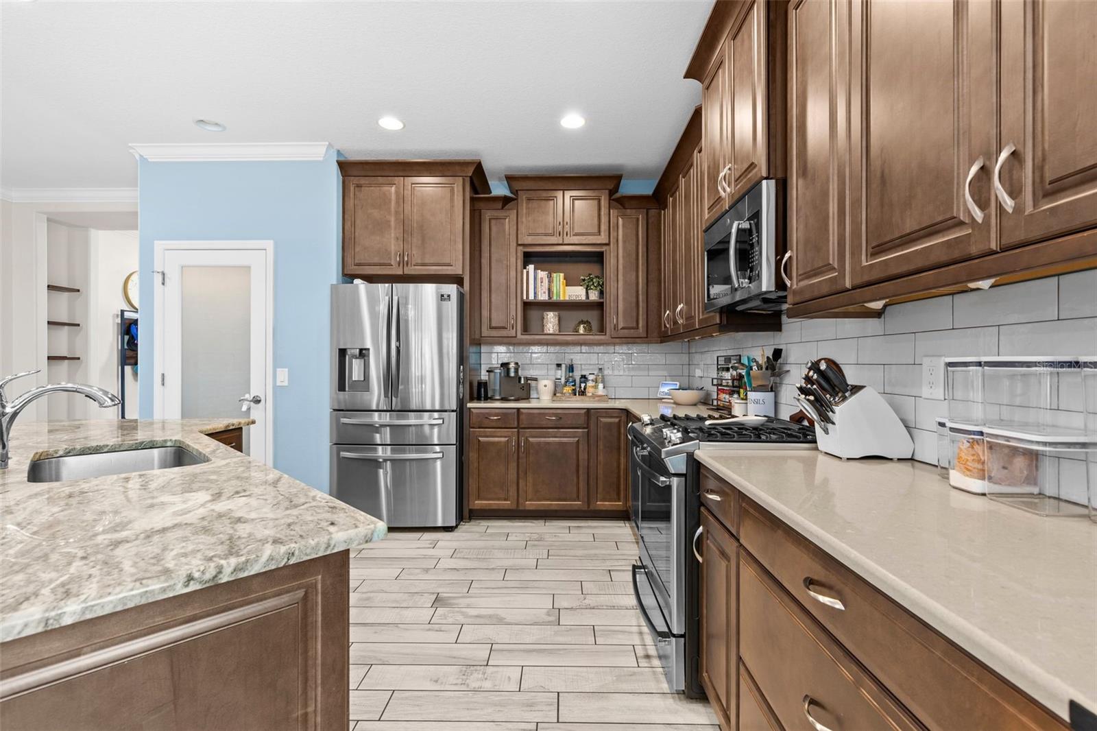 STARKEY RANCH - Residential