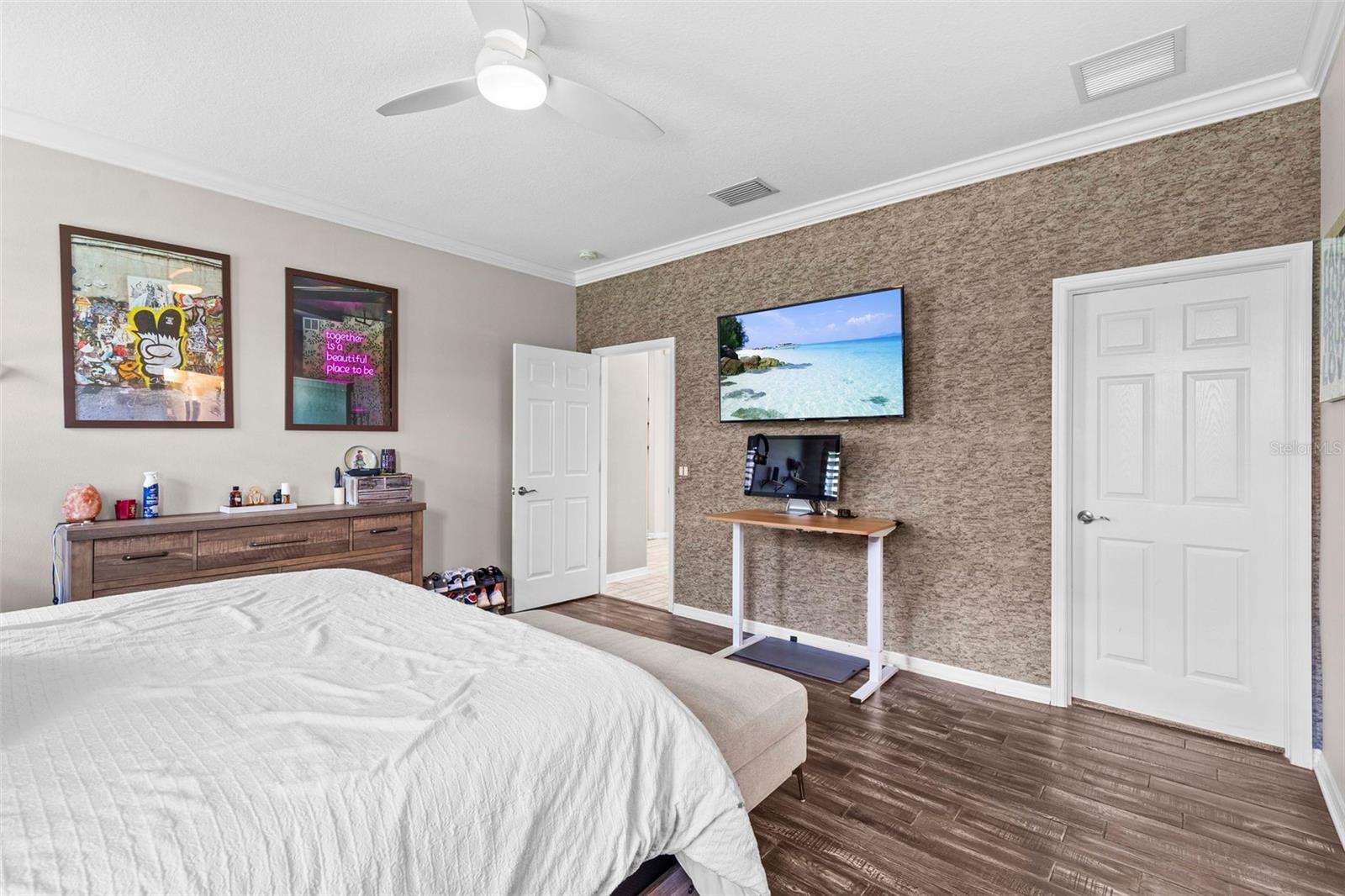STARKEY RANCH - Residential