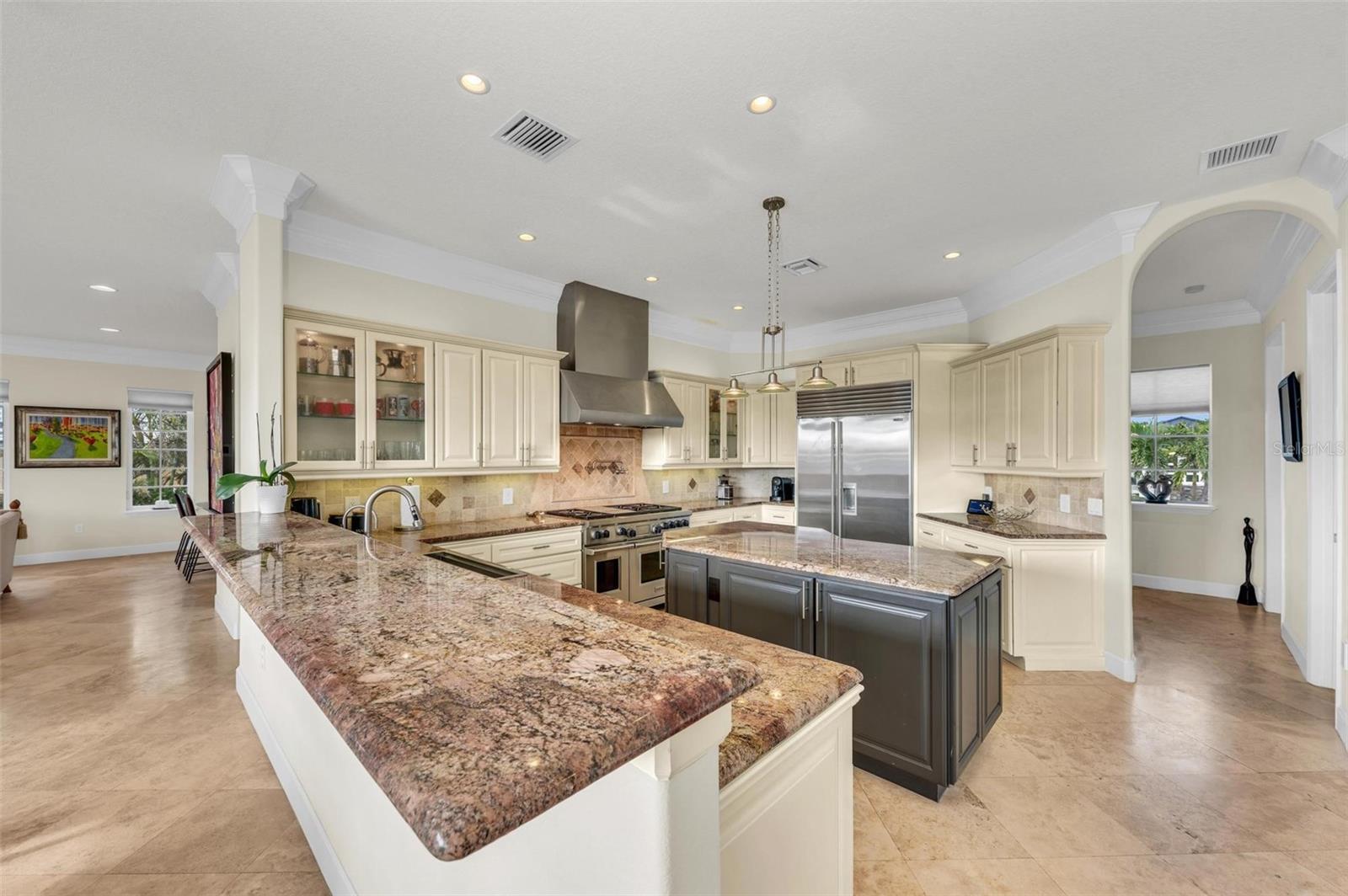 COUNTRY CLUB SHORES SEC 02 - Residential