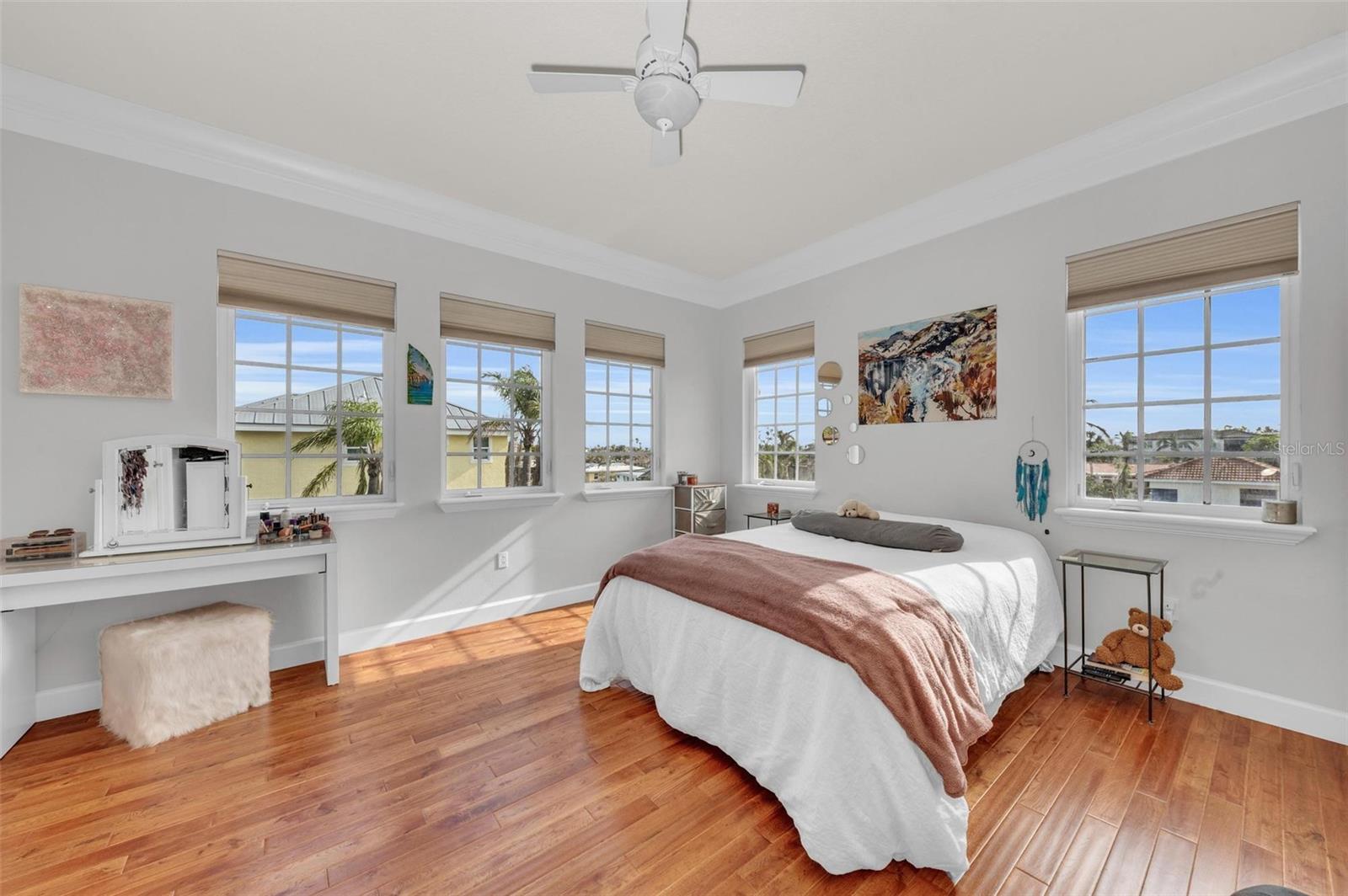 COUNTRY CLUB SHORES SEC 02 - Residential