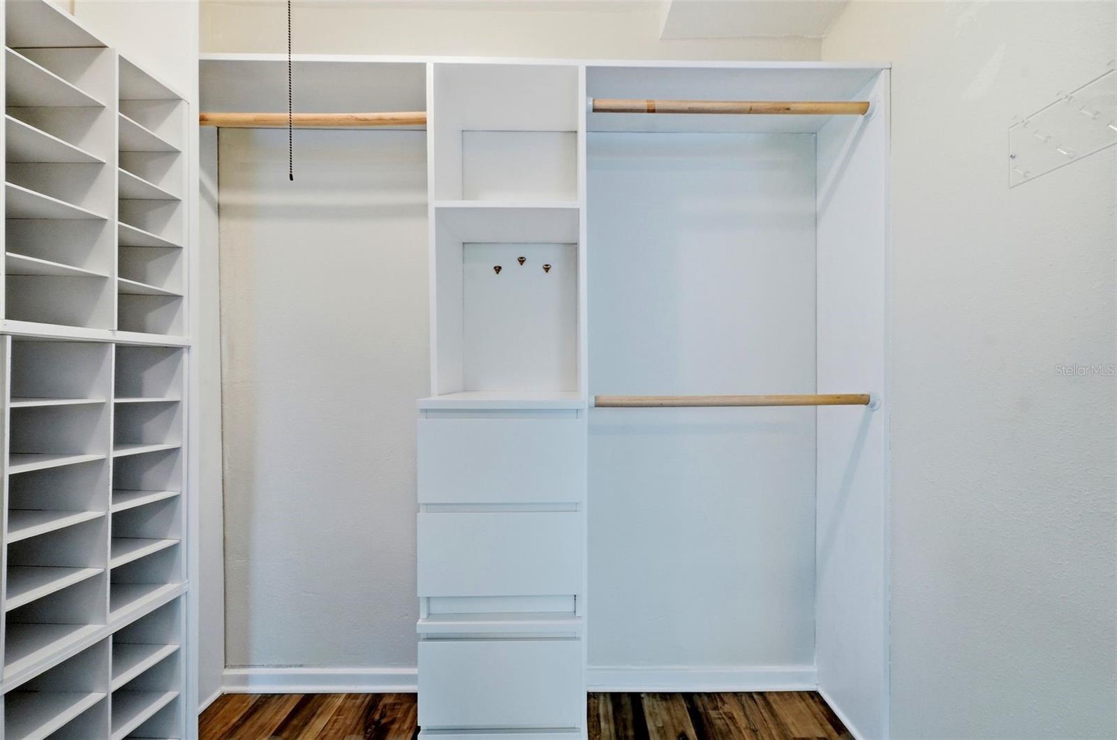 CENTRAL PARK REV - Residential