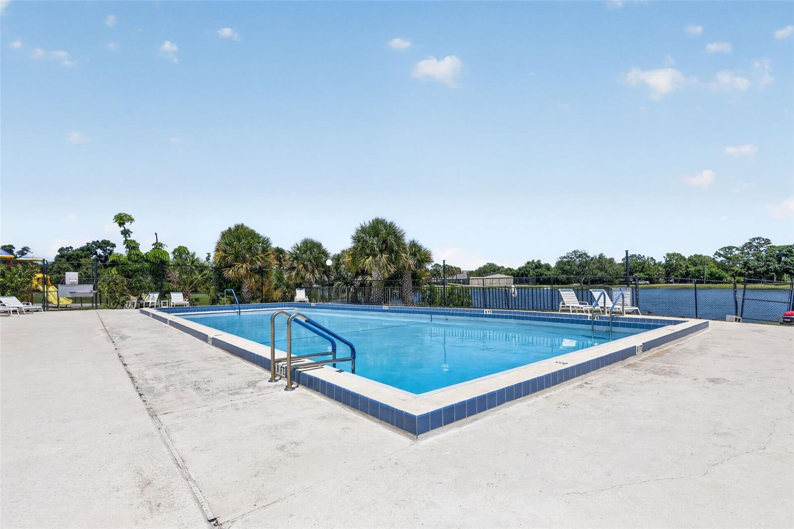 VERO BEACH HIGHLANDS - Residential