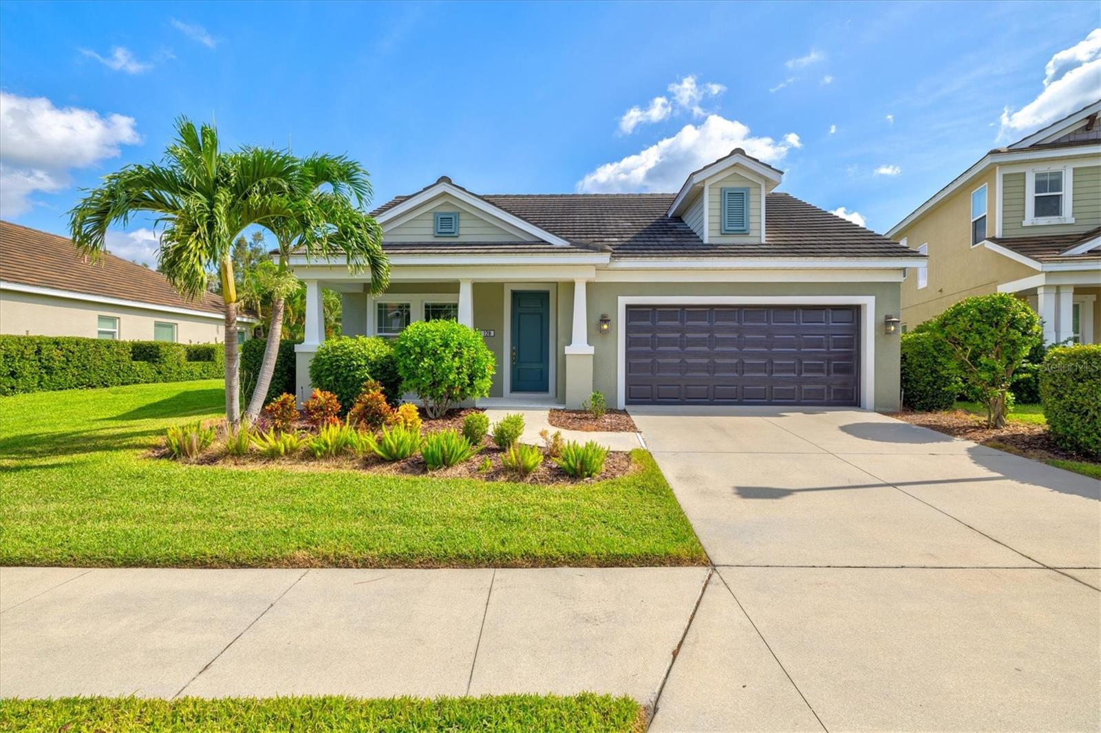 WINDWOOD - Residential