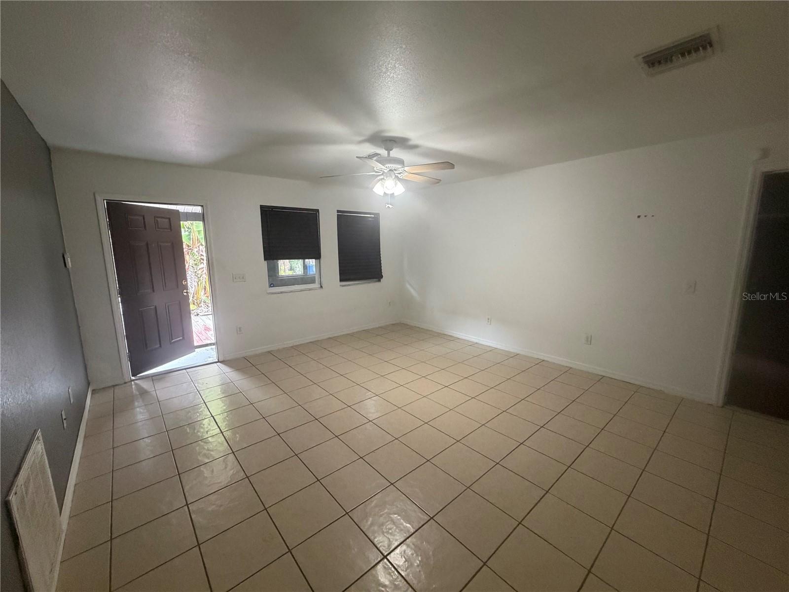 VENICE GROVES REP - Residential
