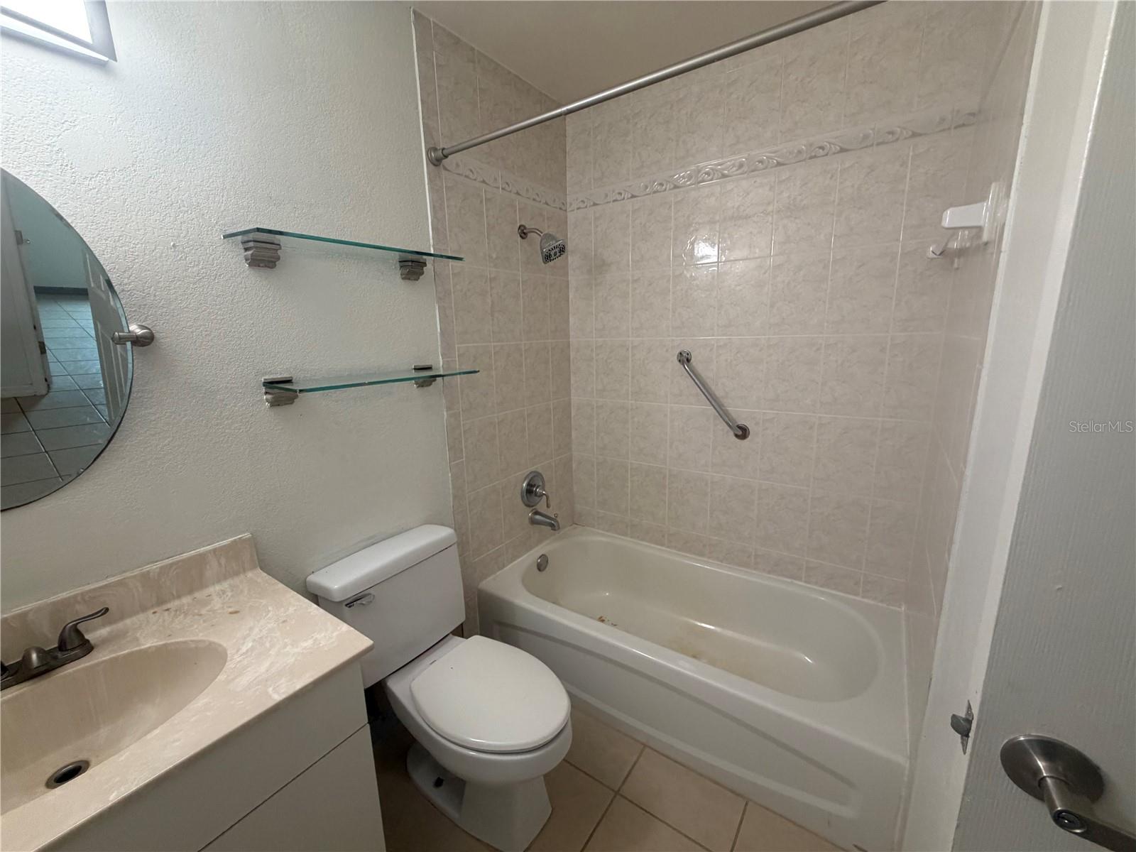 VENICE GROVES REP - Residential