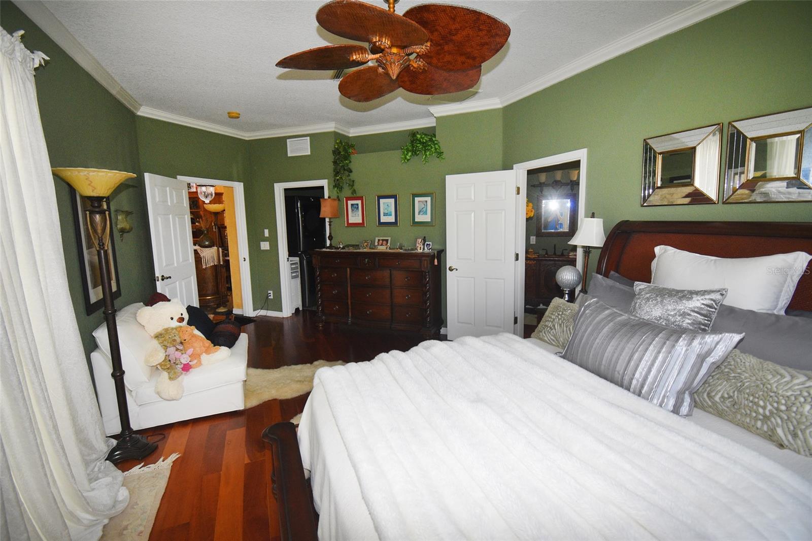 RIVER HARBOR WEST CONDO - Residential