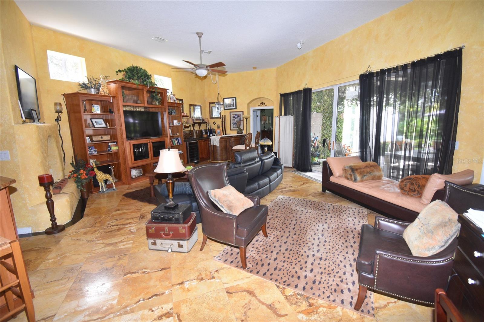 RIVER HARBOR WEST CONDO - Residential