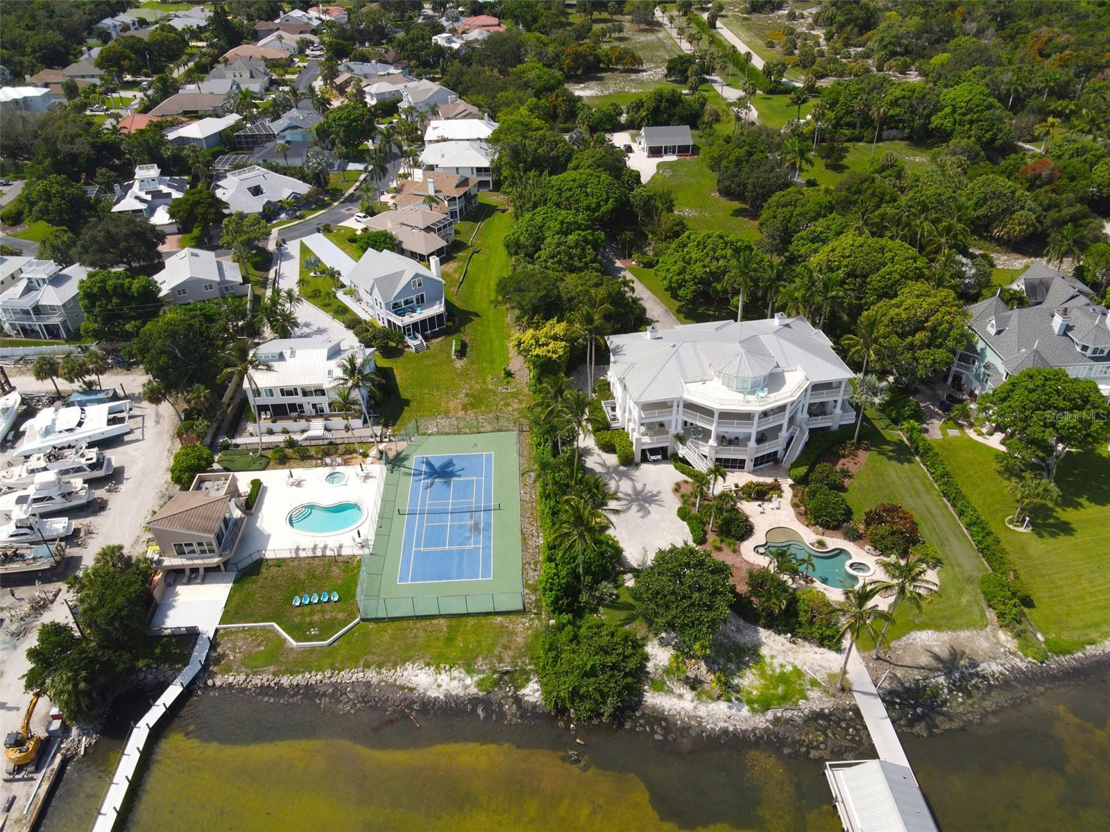 RIVER HARBOR WEST CONDO - Residential