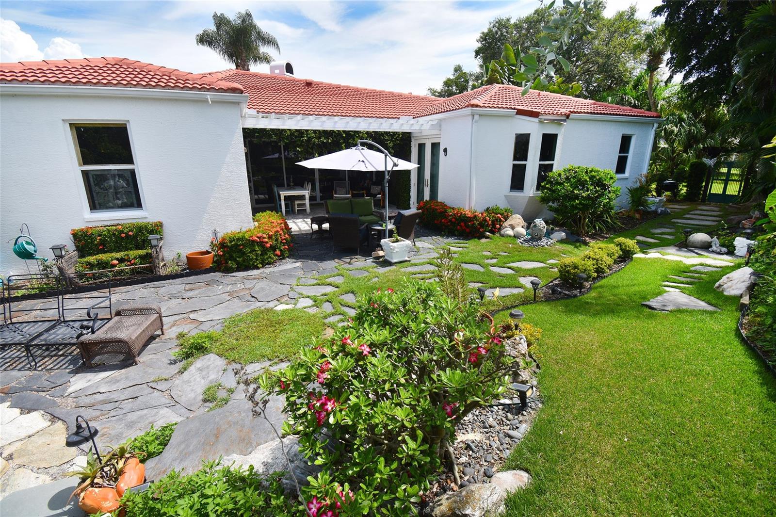 RIVER HARBOR WEST CONDO - Residential