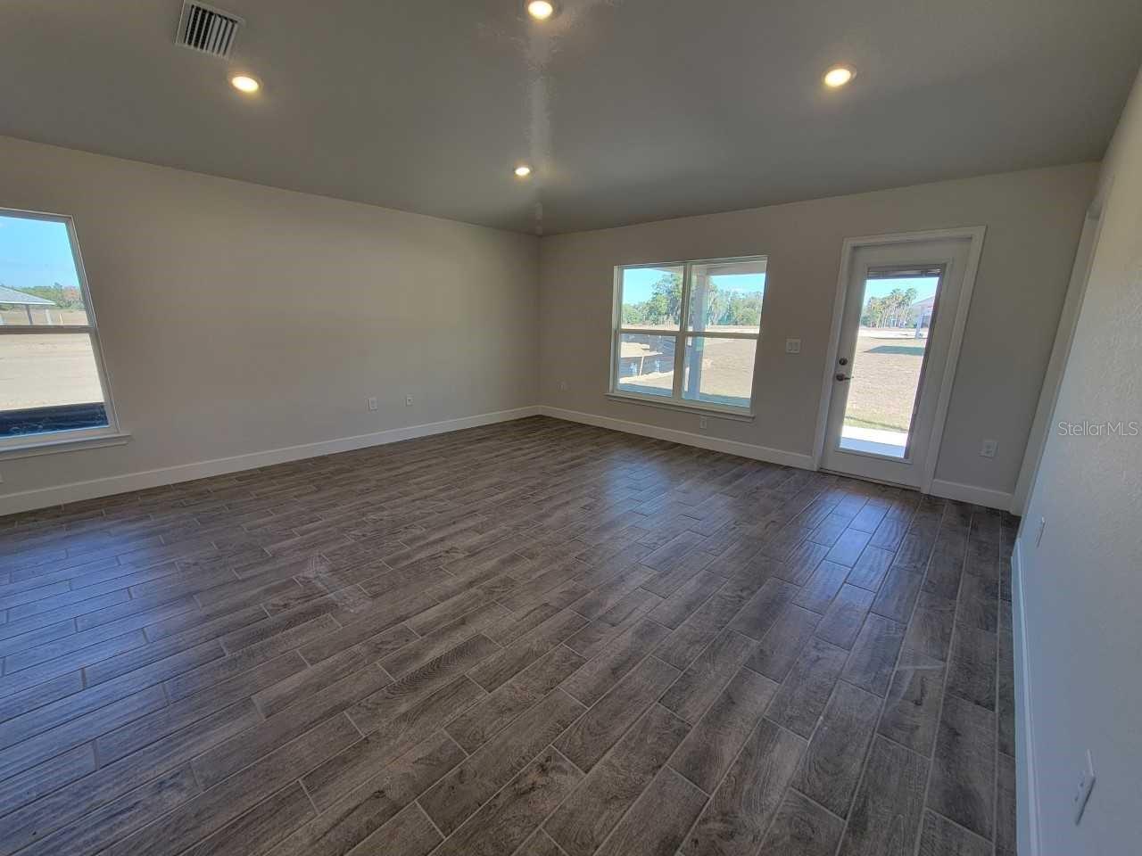 OCALA CROSSINGS SOUTH - Residential