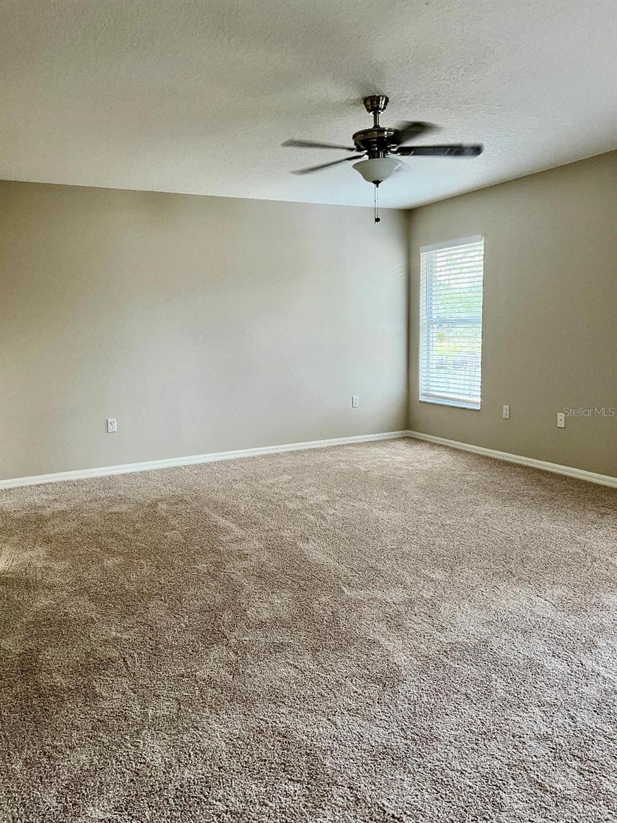 DELTONA LAKES UNIT 57 - Residential Lease