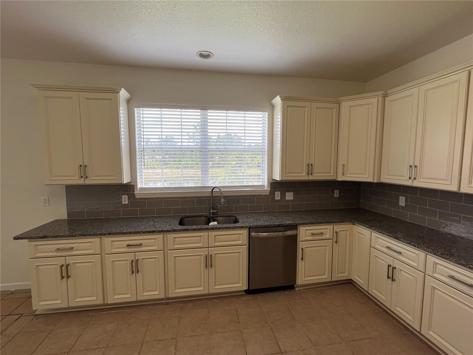 JOYELLE AT LPGA INTL - Residential Lease