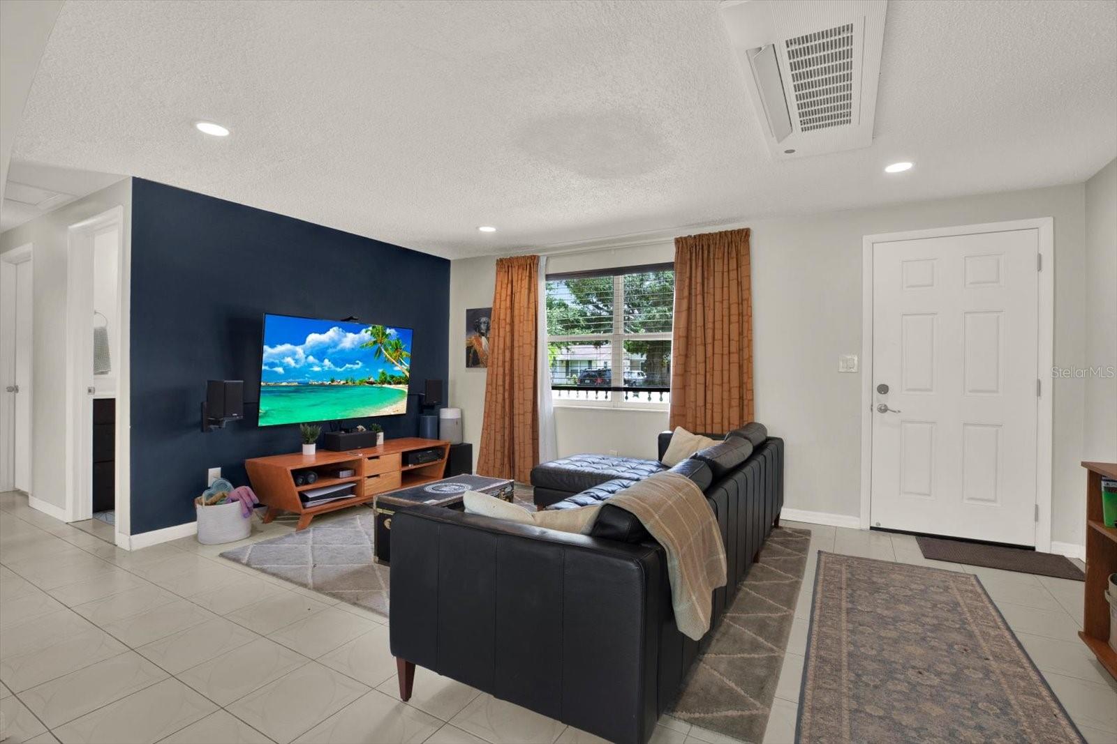 GREENDALE ESTATES 1ST ADD - Residential