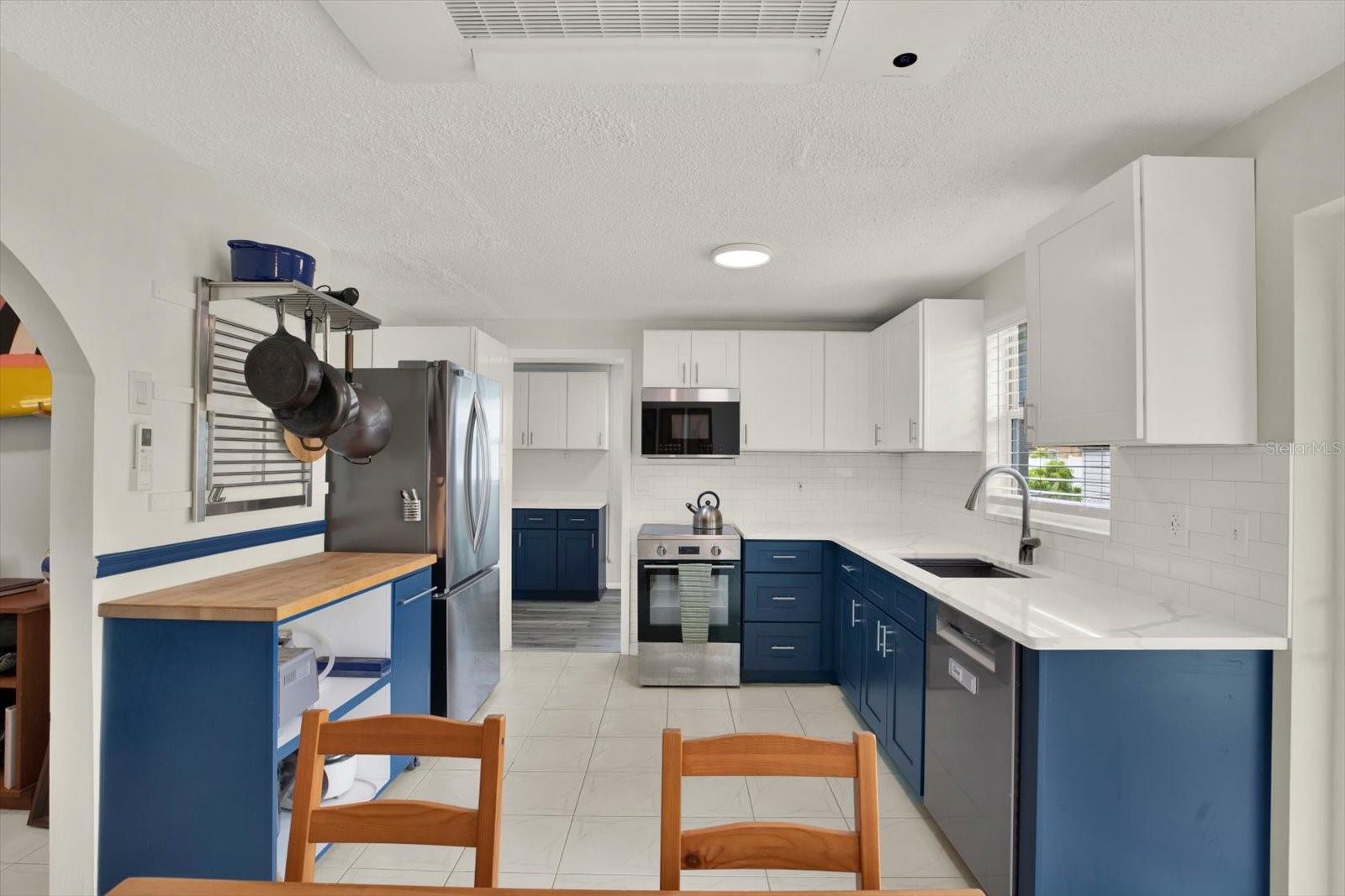 GREENDALE ESTATES 1ST ADD - Residential