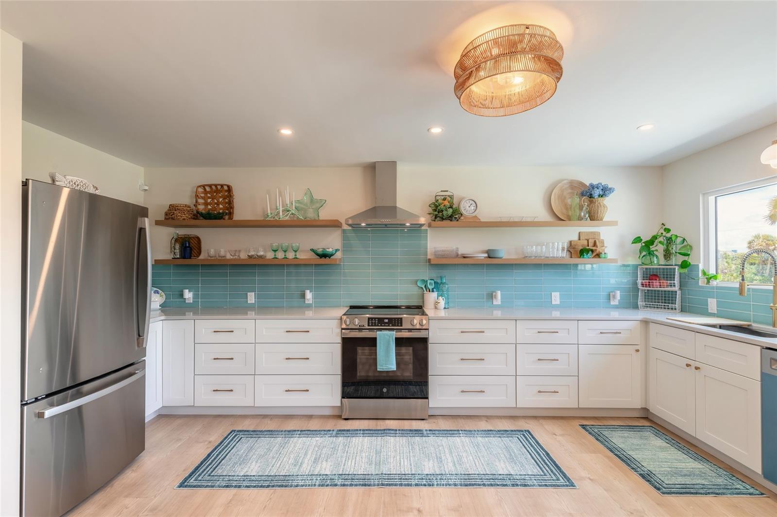 OCEANSIDE VILLAGE - Residential