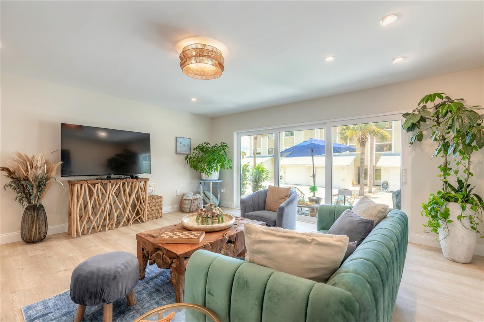 OCEANSIDE VILLAGE - Residential