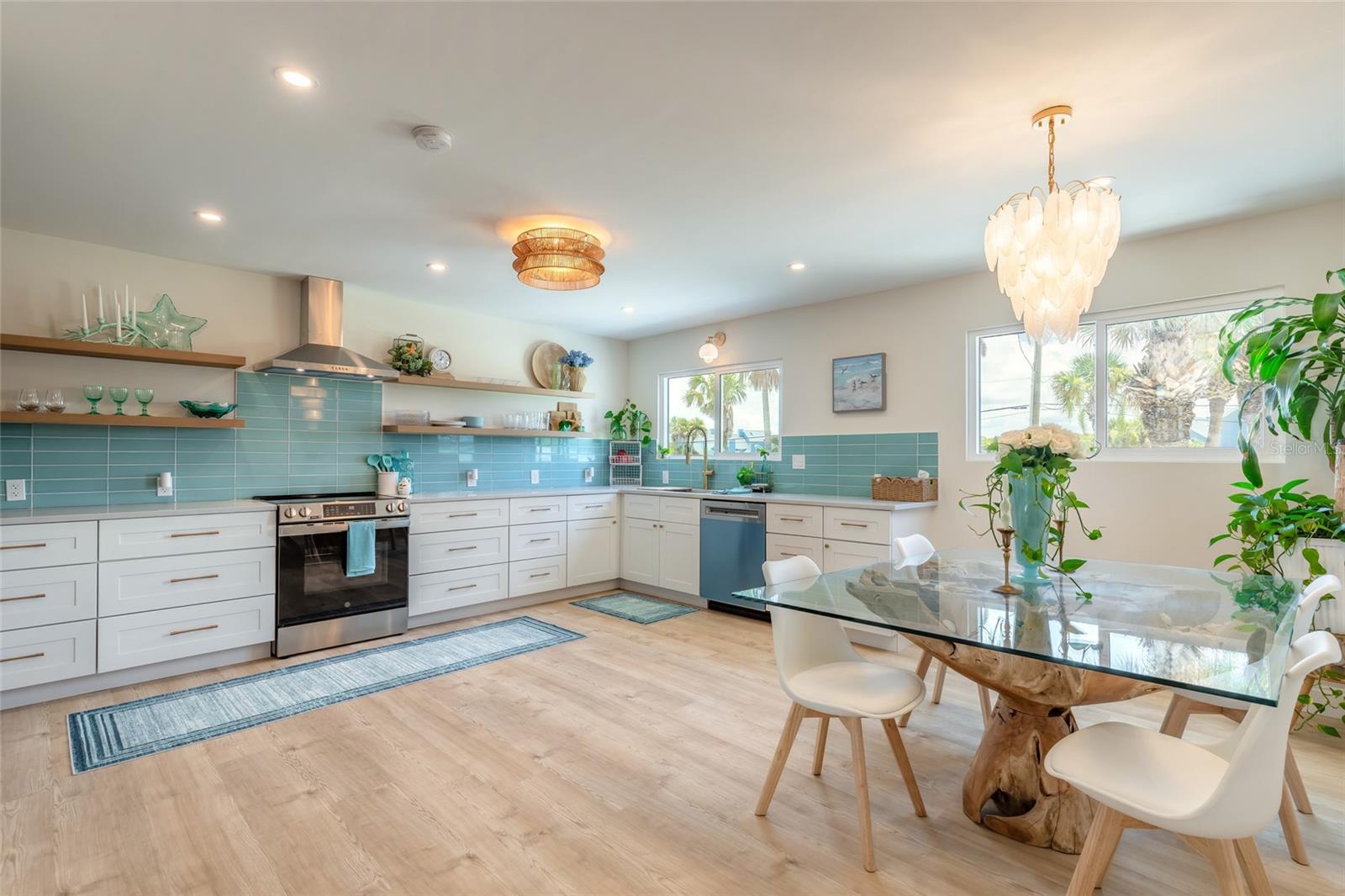 OCEANSIDE VILLAGE - Residential