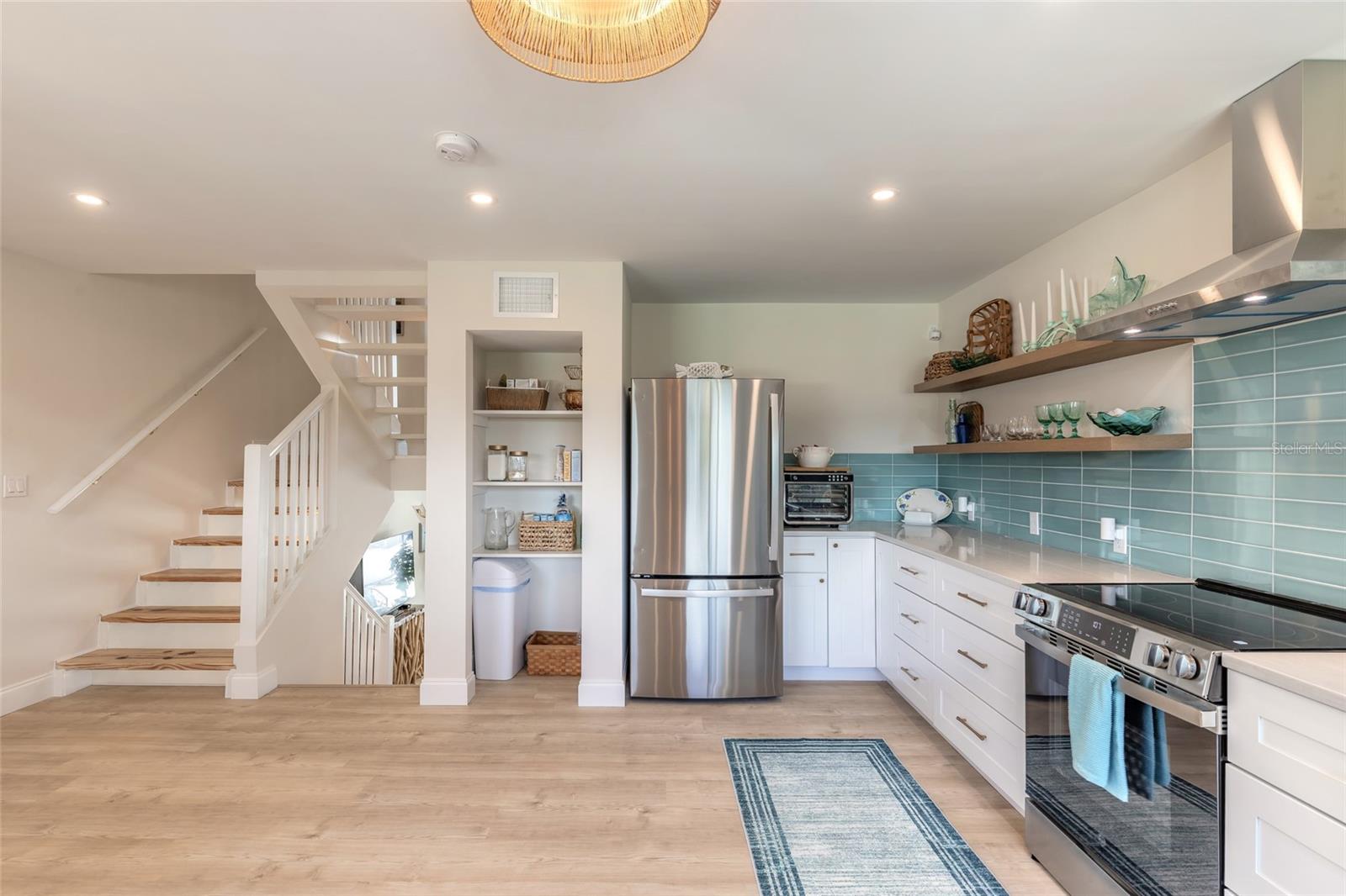 OCEANSIDE VILLAGE - Residential