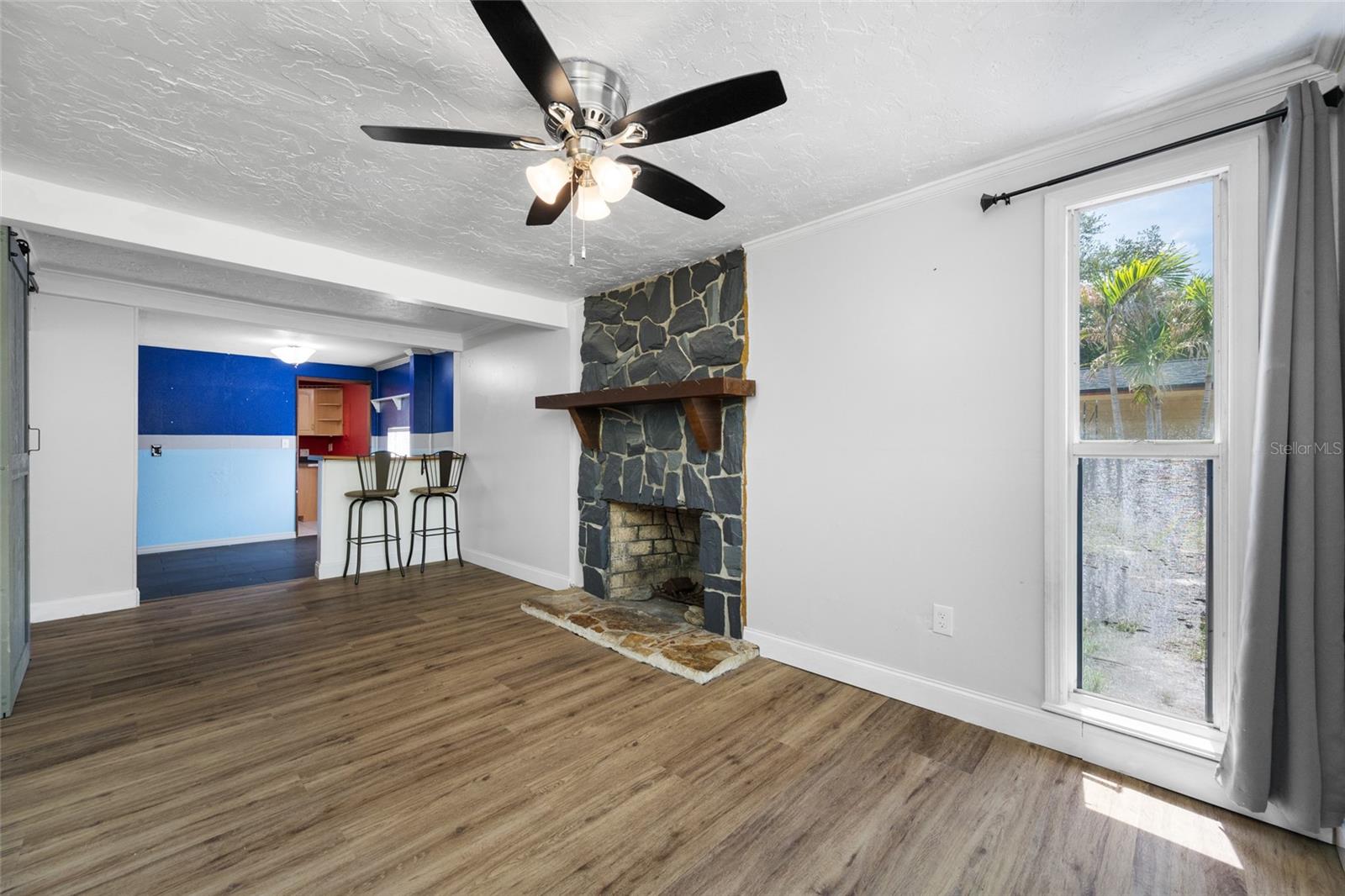 SUN COAST ESTATES - Residential