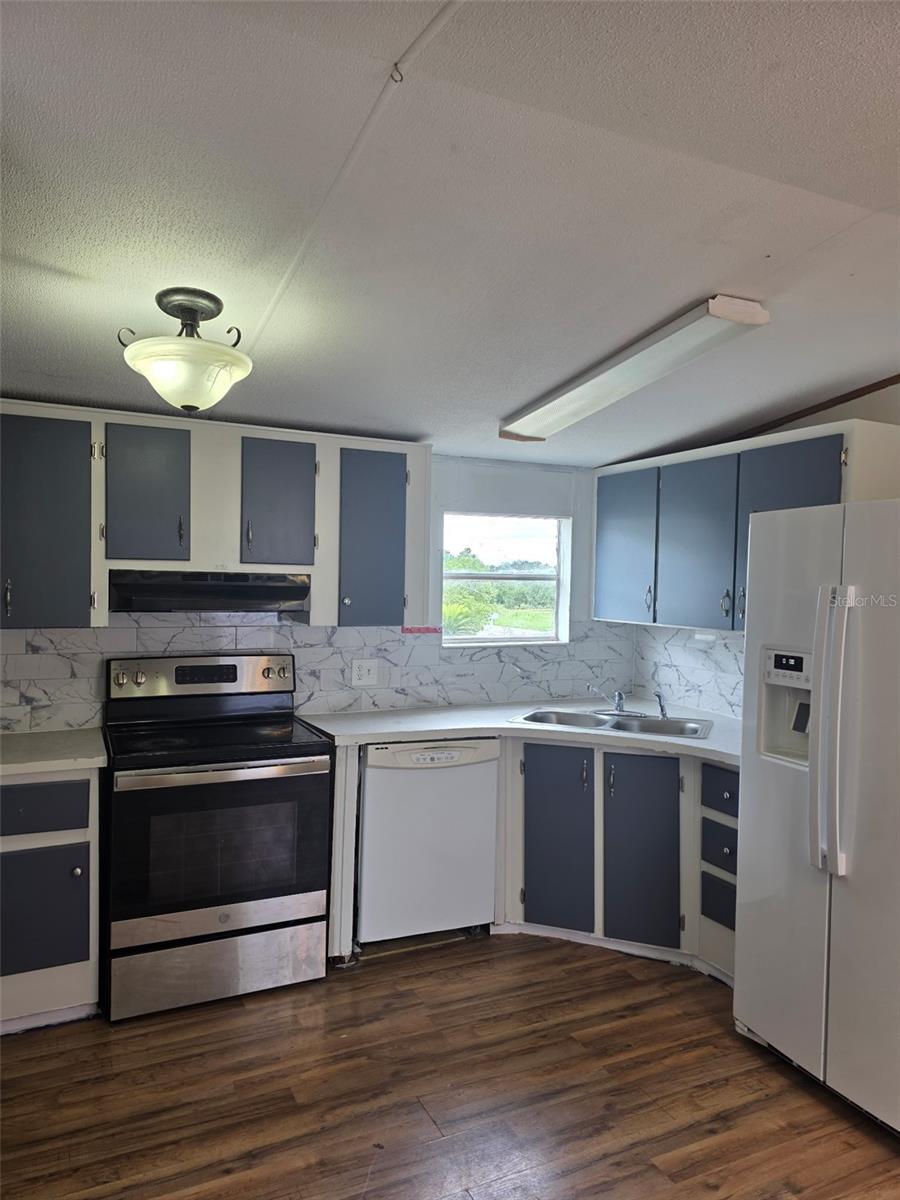 LAKE LETTA ESTATES SUB - Residential