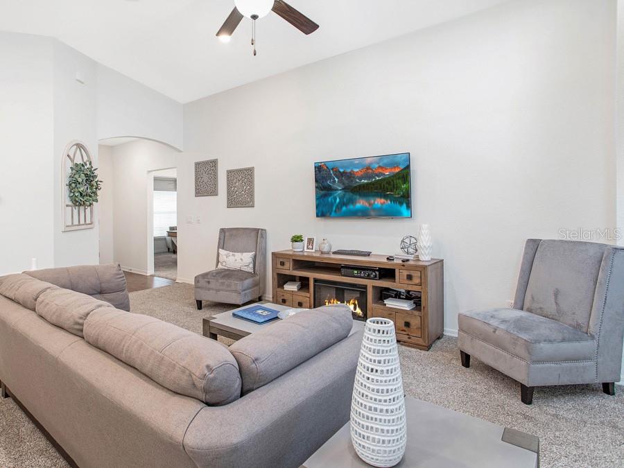 BRIDGEPORT LAKES - Residential