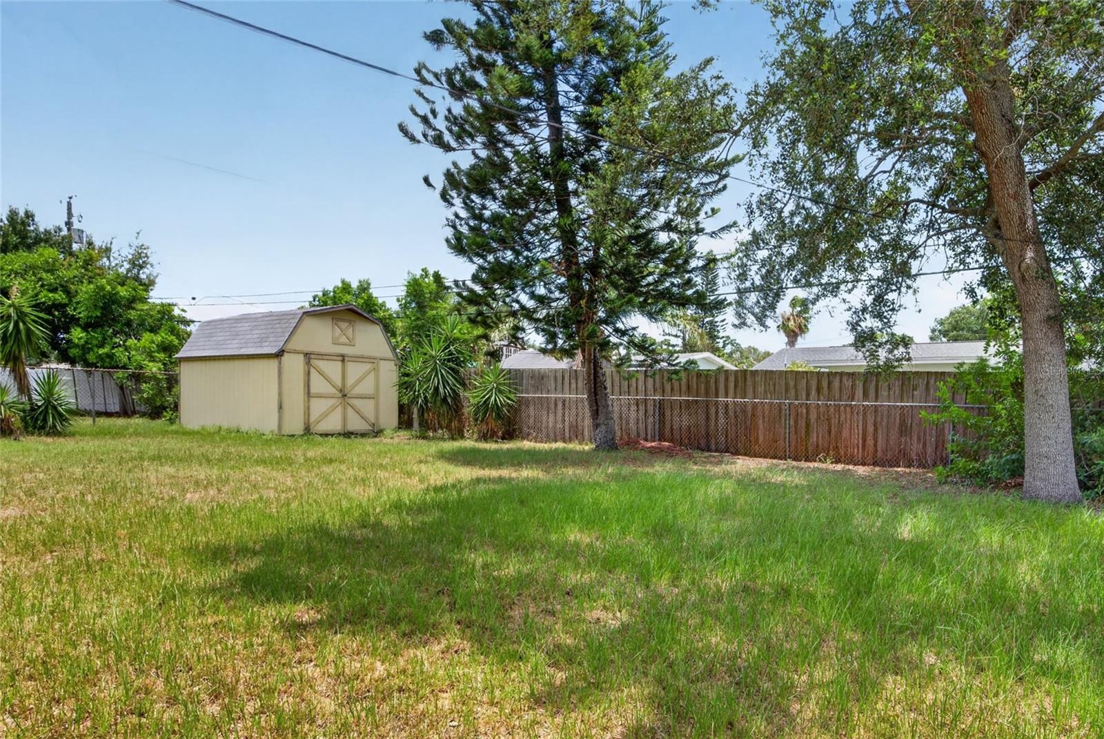 ROSERY GROVE VILLA 1ST ADD - Residential