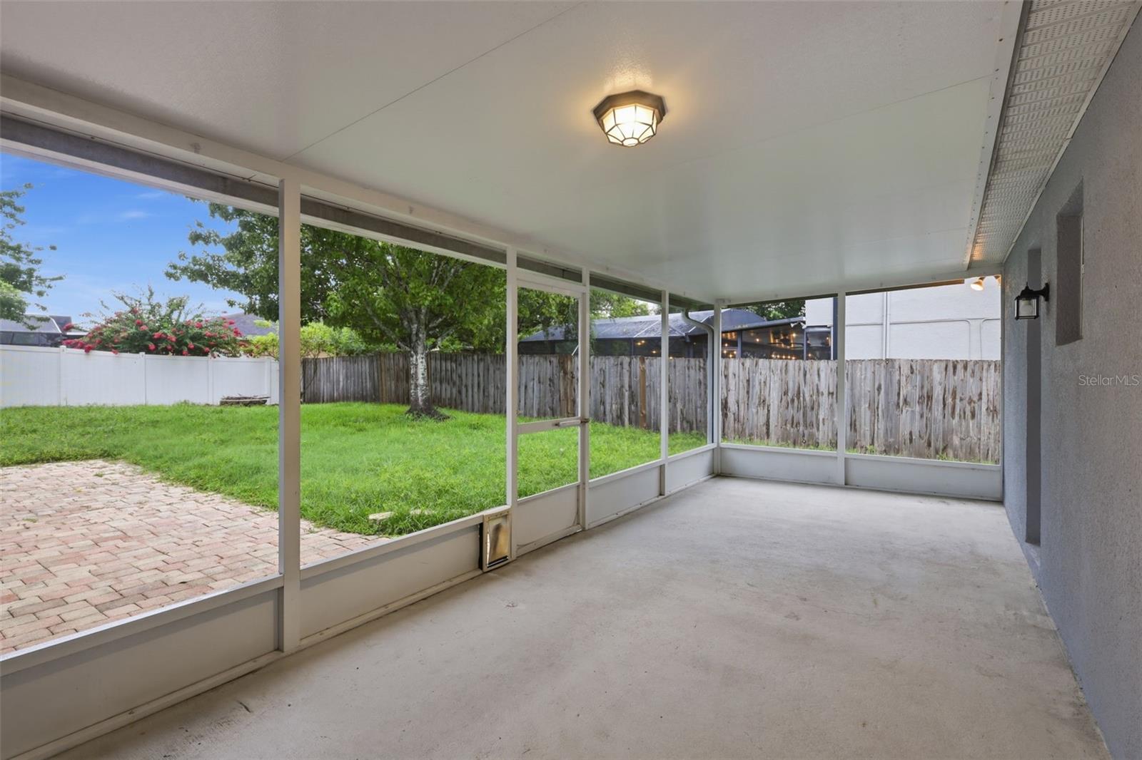 CROWN COLONY SUB - Residential