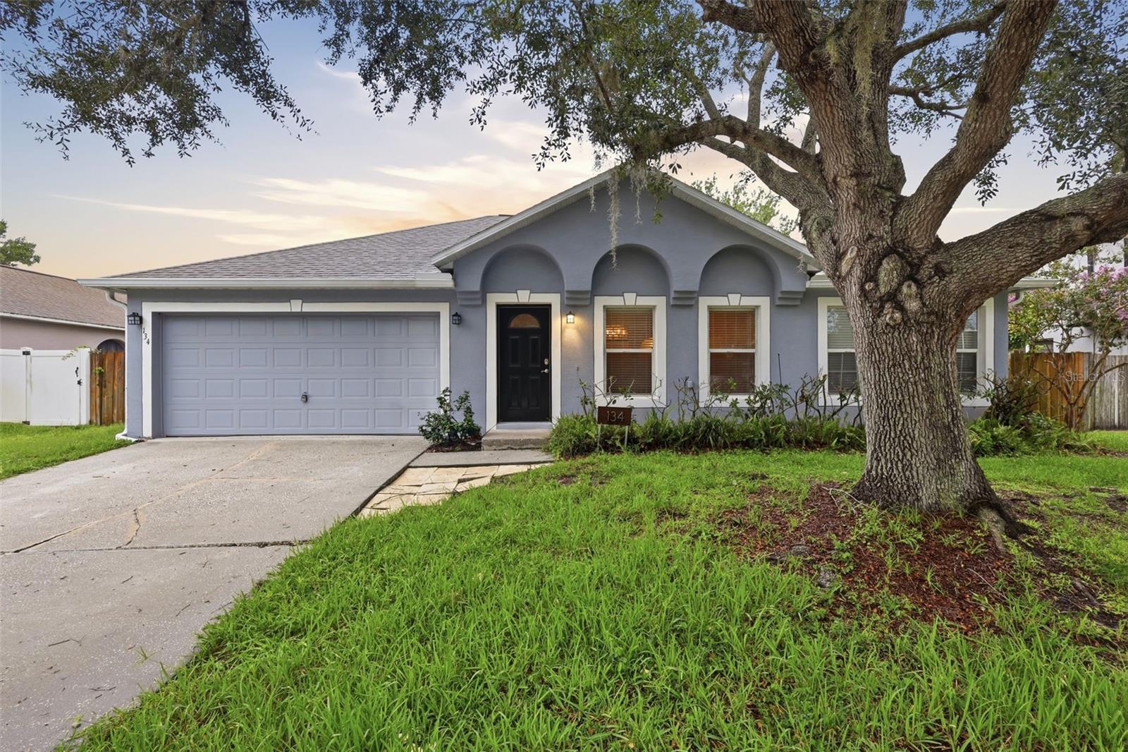 CROWN COLONY SUB - Residential