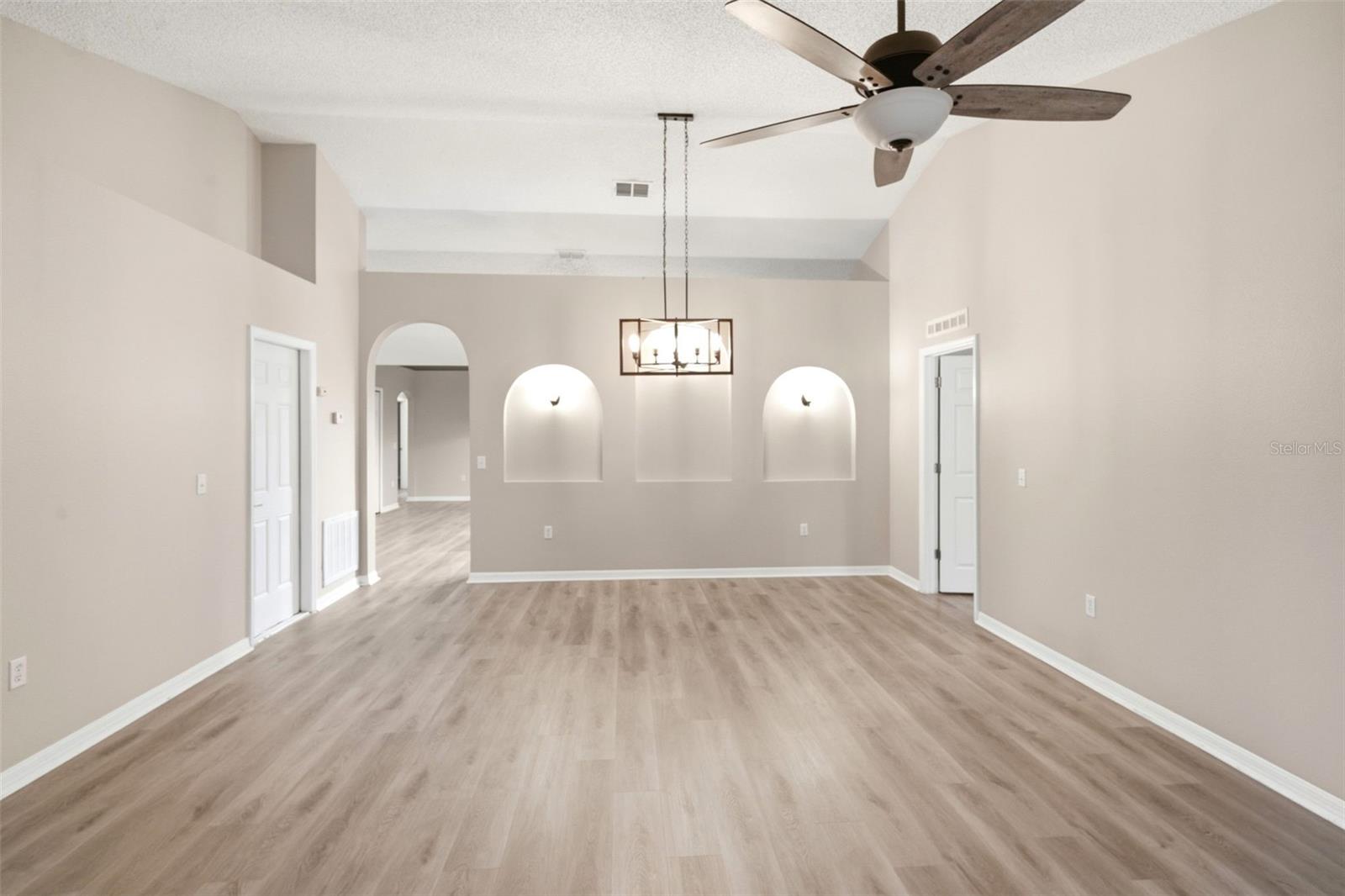 CROWN COLONY SUB - Residential