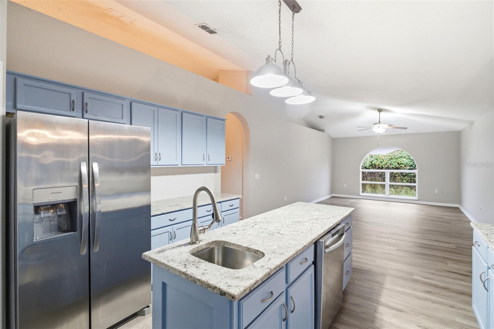 CROWN COLONY SUB - Residential