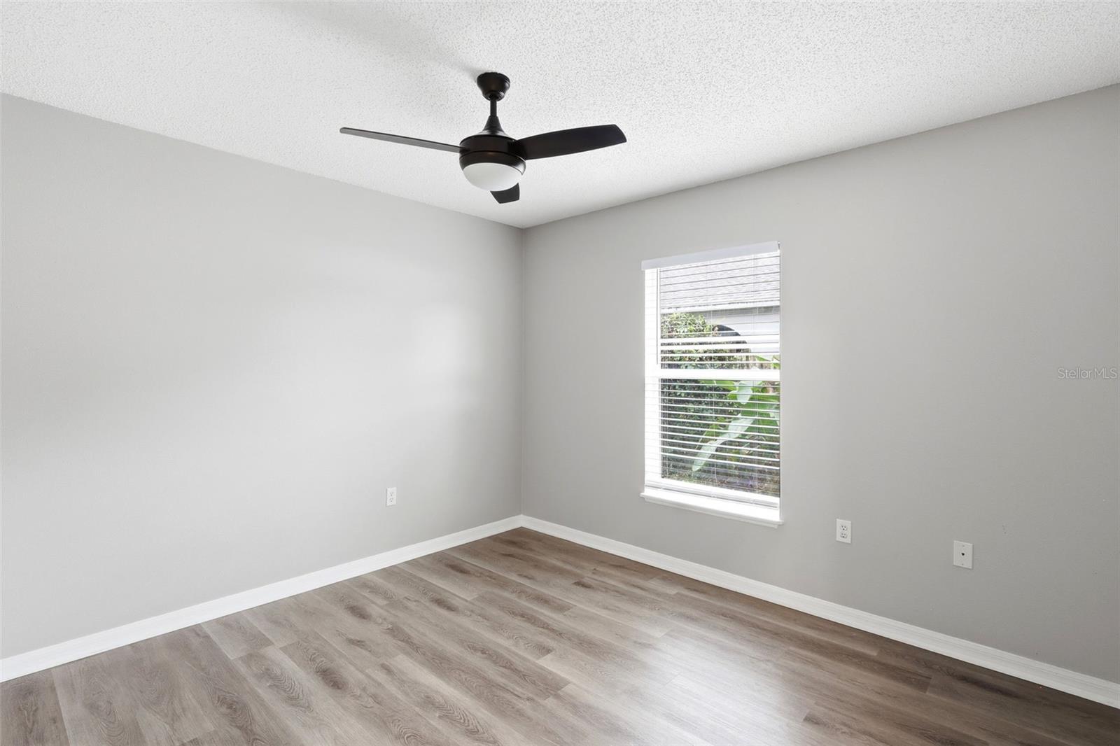 CROWN COLONY SUB - Residential