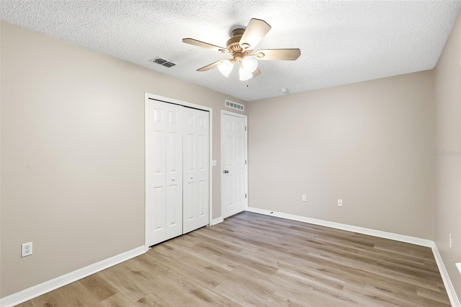 CROWN COLONY SUB - Residential