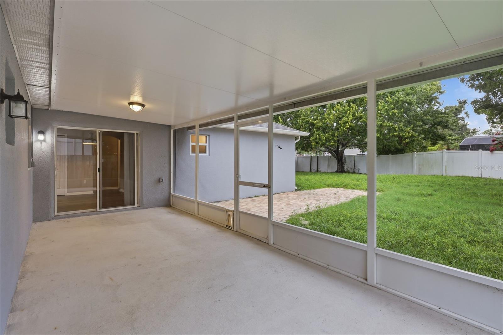 CROWN COLONY SUB - Residential