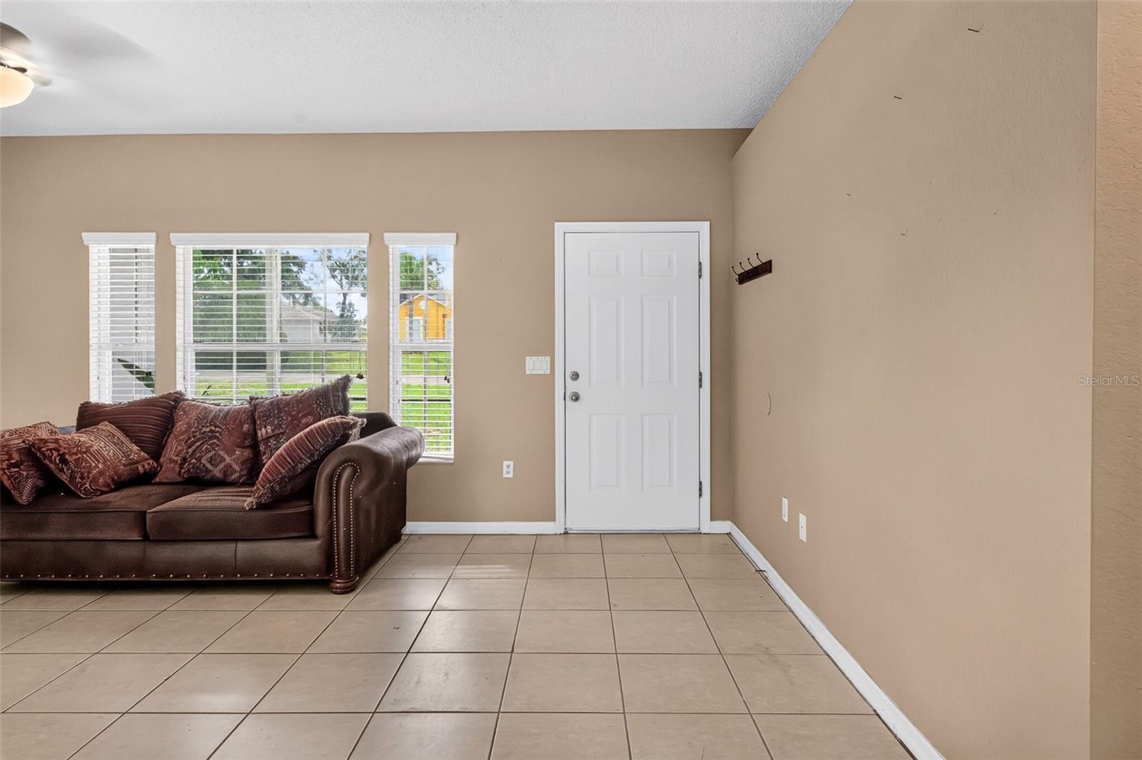 SPRING HILL - Residential