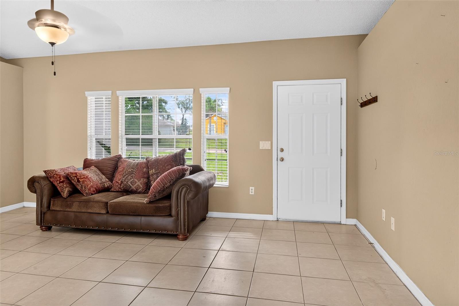 SPRING HILL - Residential