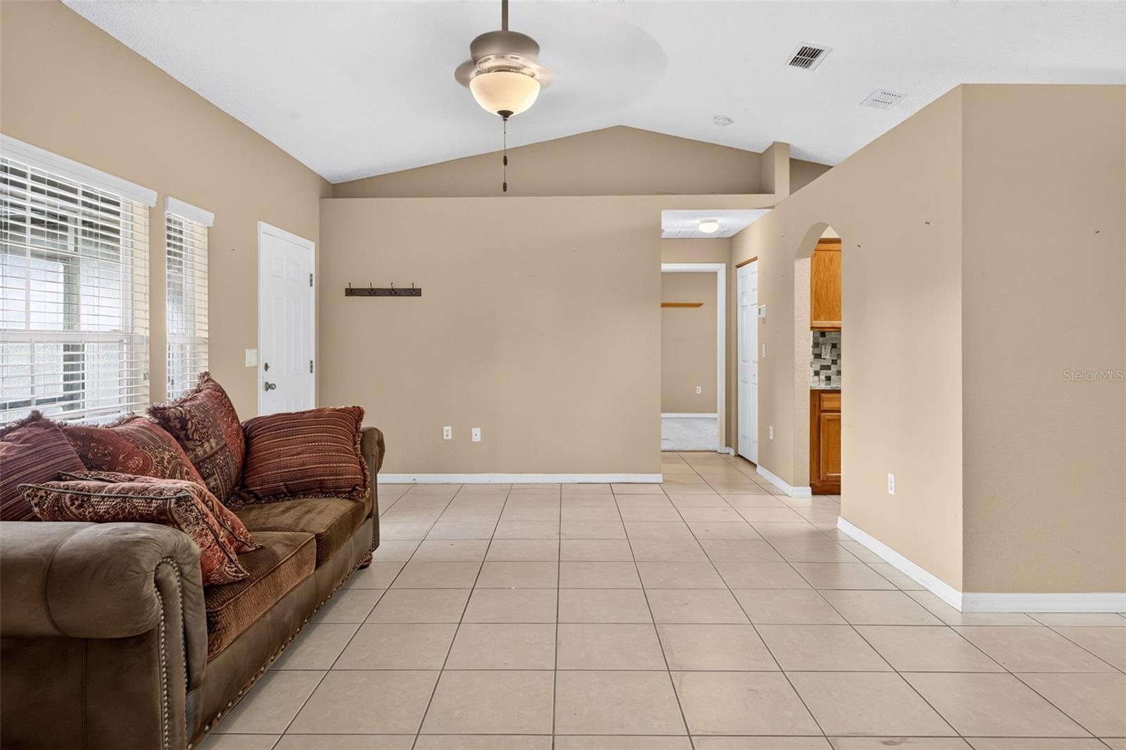 SPRING HILL - Residential