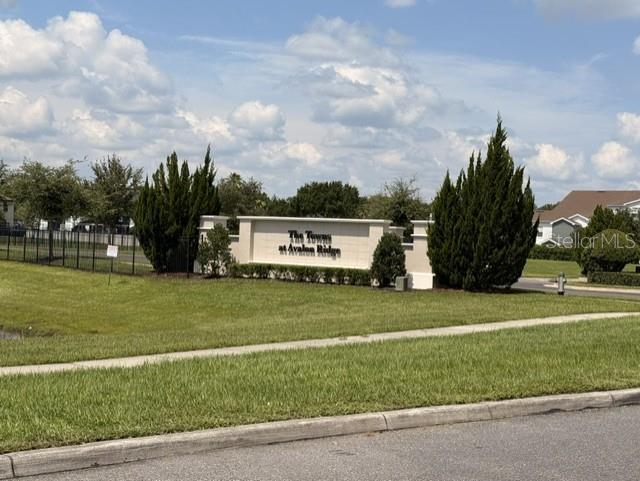 TOWNS AT AVALON RIDGE - Residential