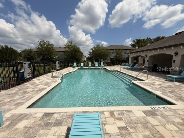 TOWNS AT AVALON RIDGE - Residential
