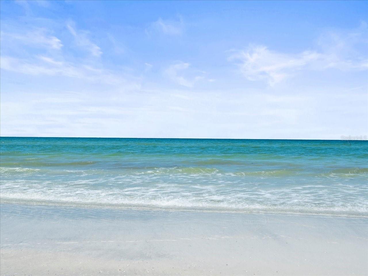 SUNSET VILLA CONDO - Land