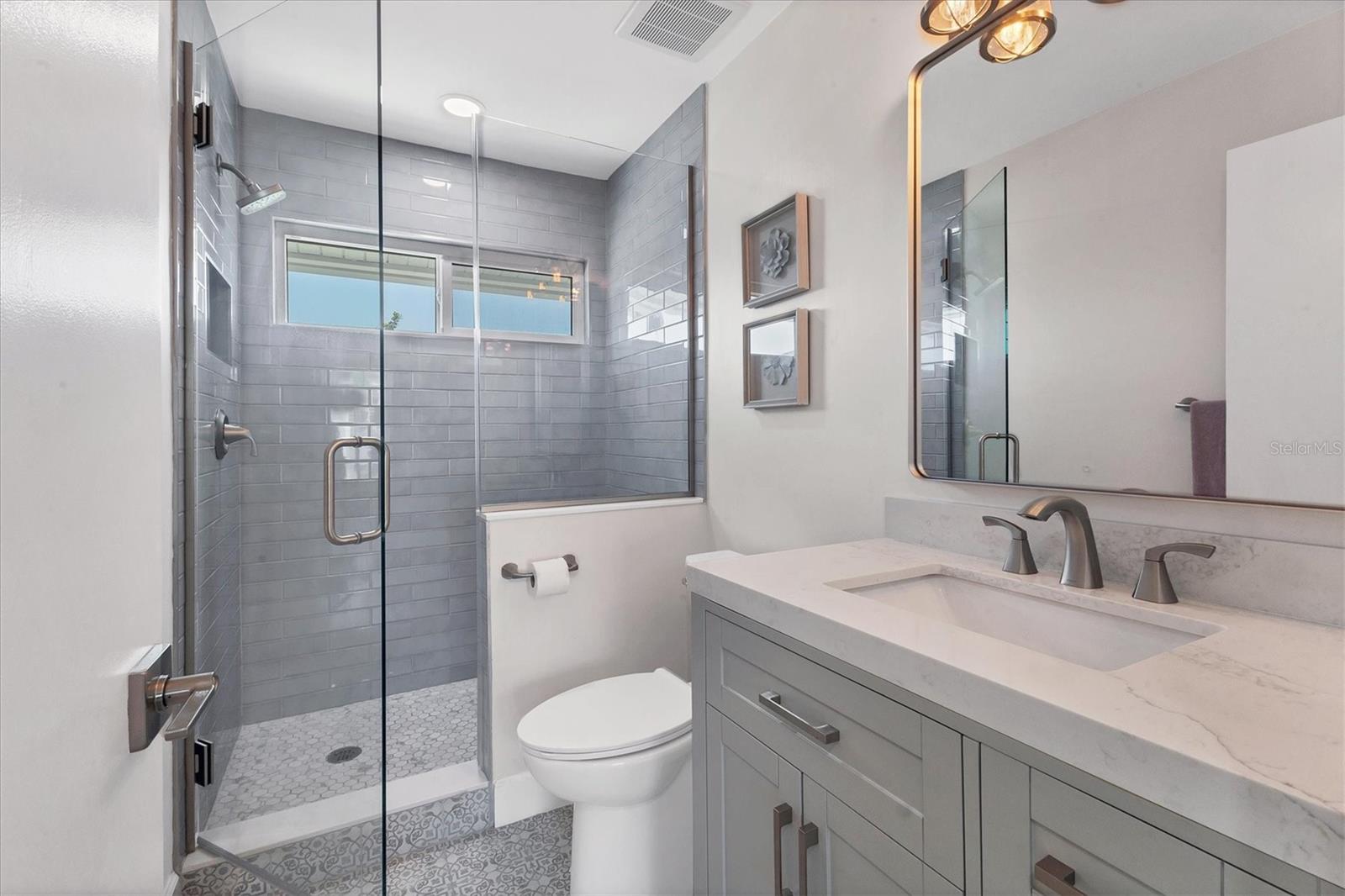 LONGBOAT KEY - Residential
