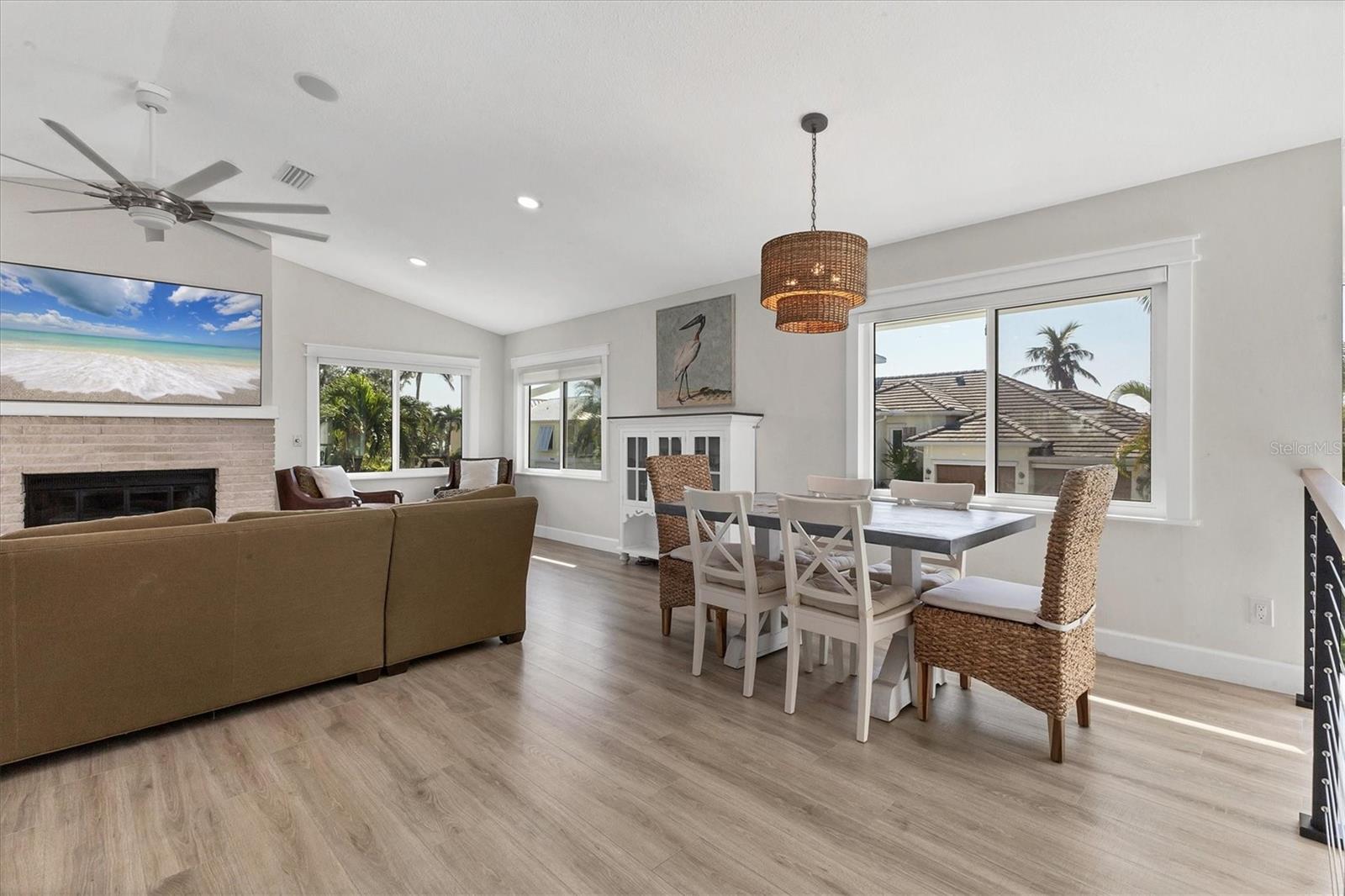 LONGBOAT KEY - Residential