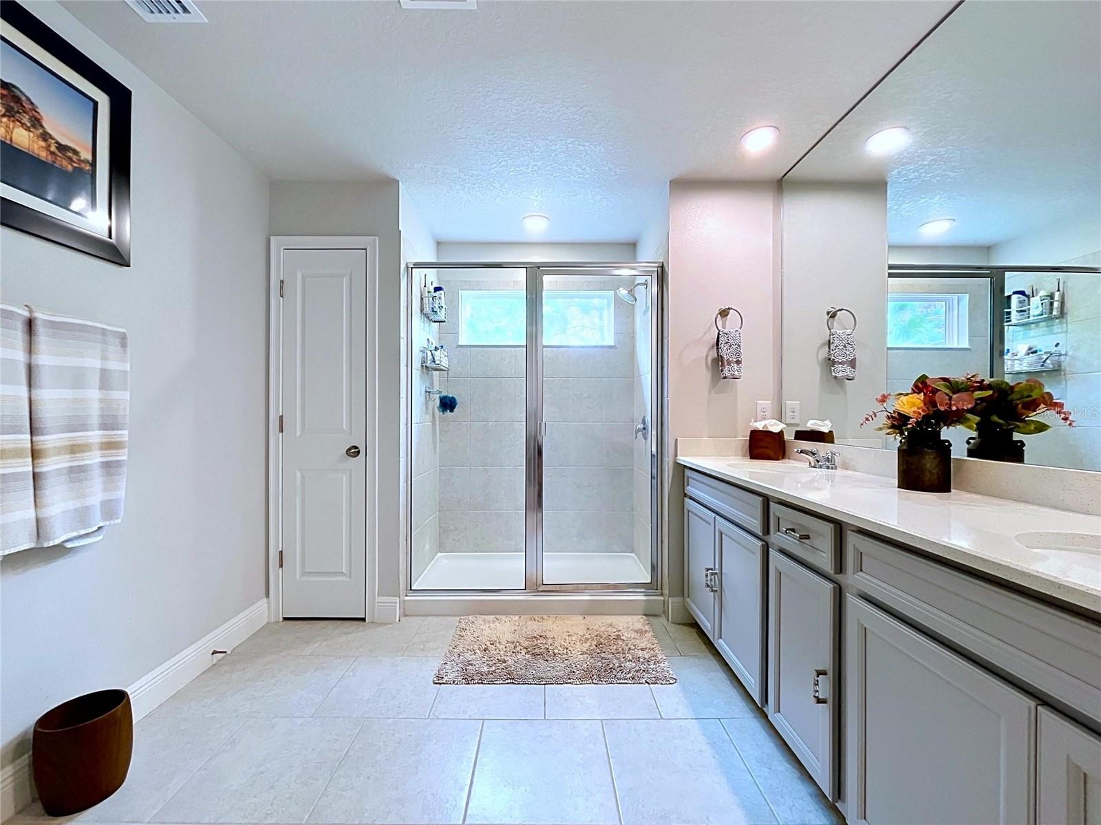 SONATA - AVEA POINTE - Residential