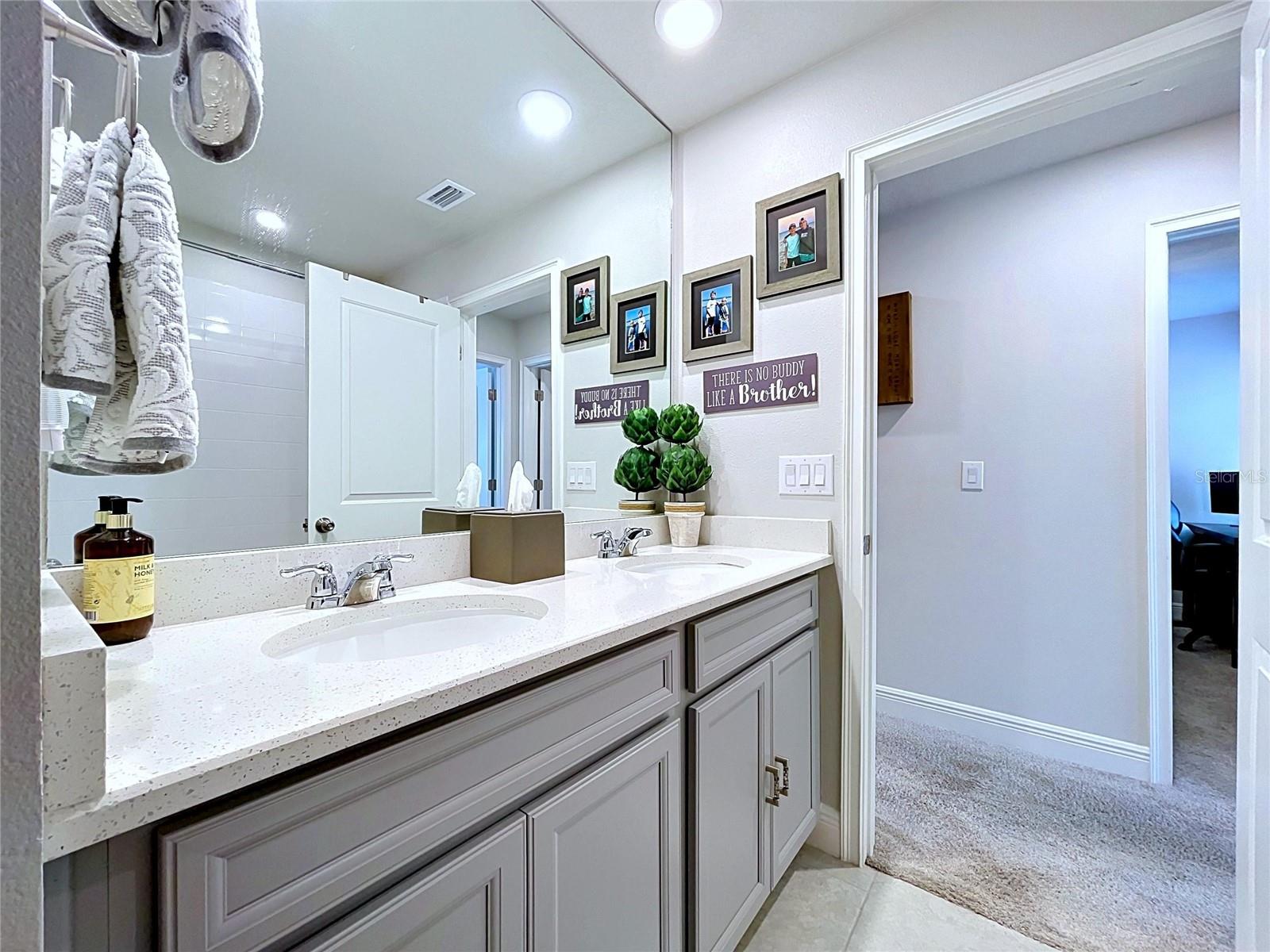 SONATA - AVEA POINTE - Residential