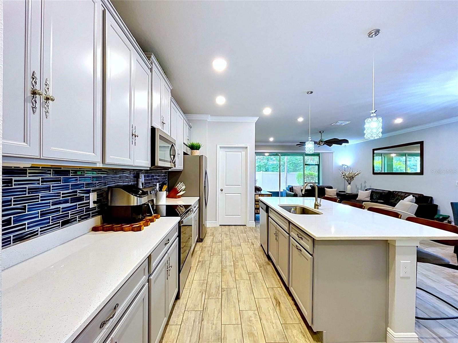 SONATA - AVEA POINTE - Residential