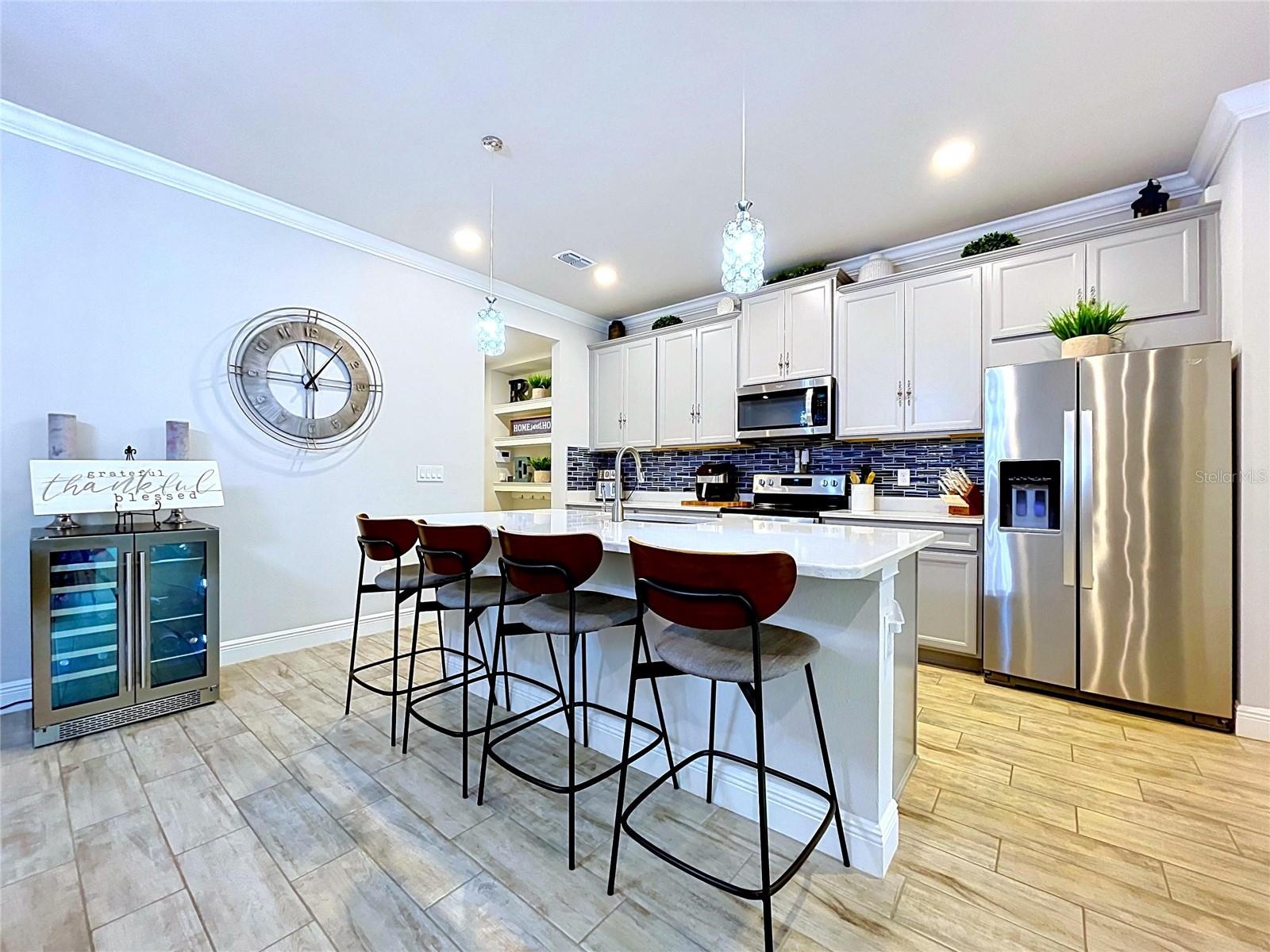 SONATA - AVEA POINTE - Residential
