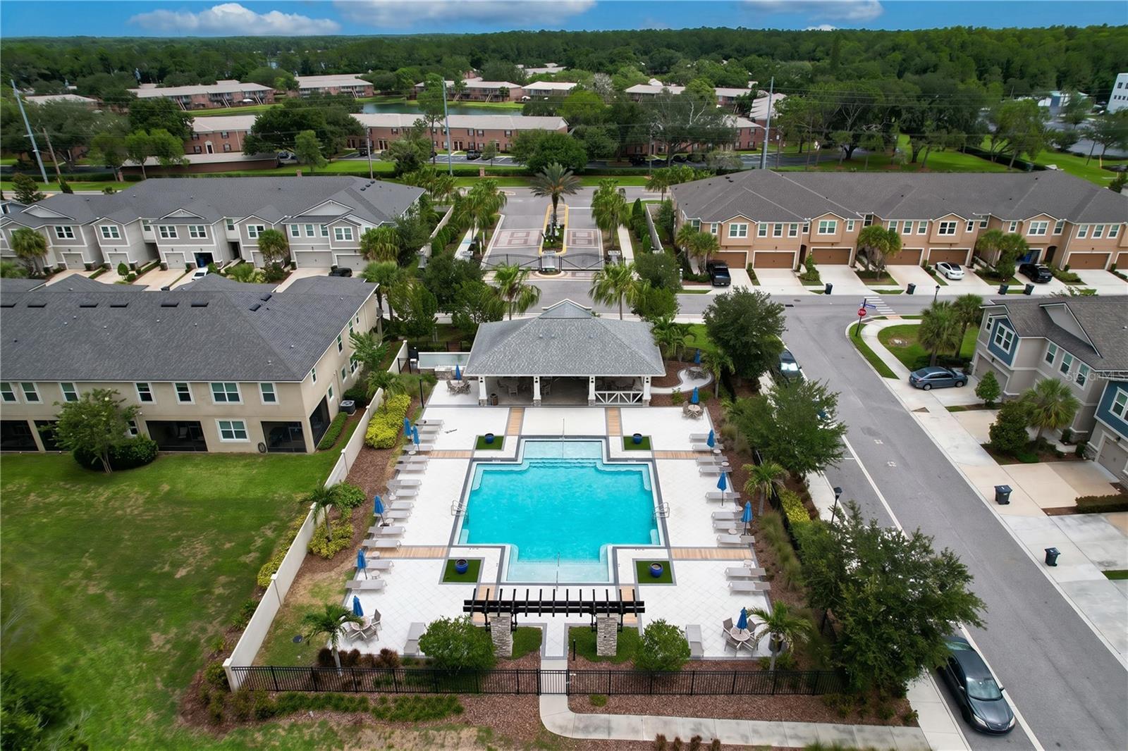 SONATA - AVEA POINTE - Residential