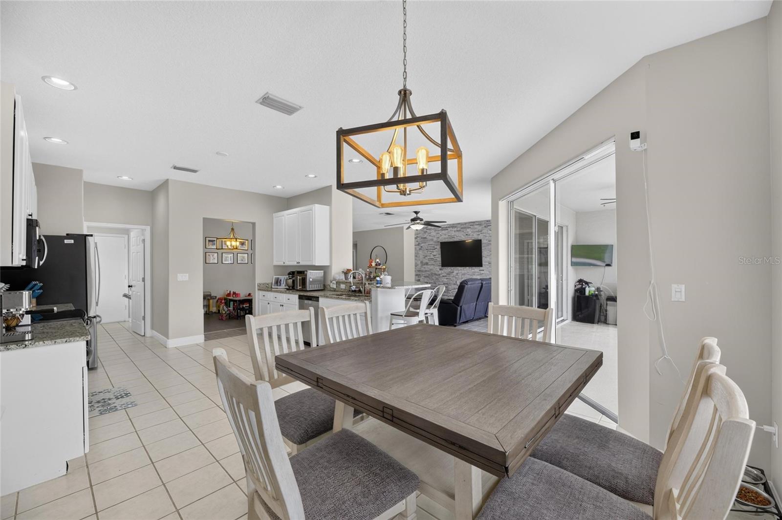 RIVERGLEN UNITS 5 6 & 7 PHAS - Residential