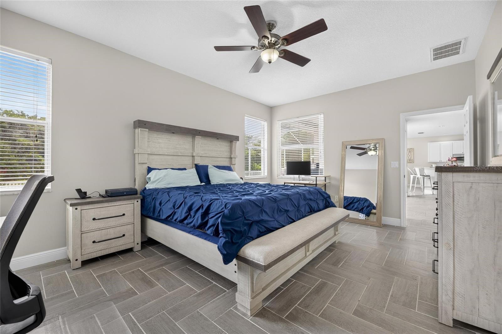 RIVERGLEN UNITS 5 6 & 7 PHAS - Residential