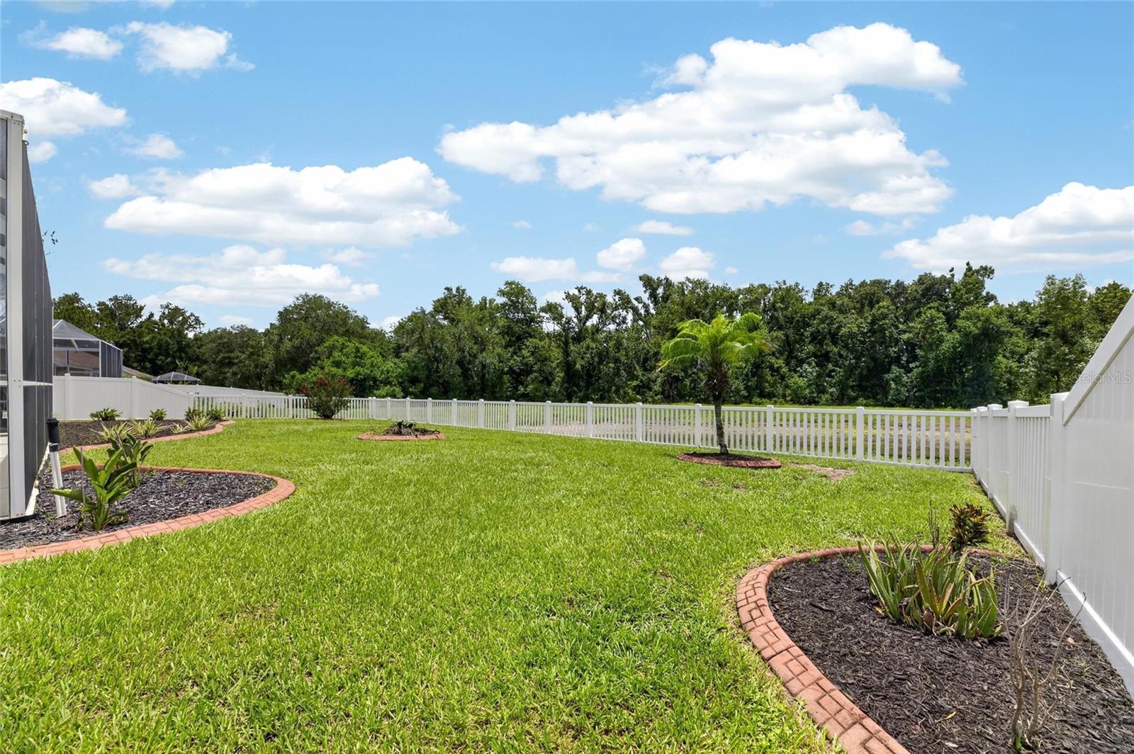 RIVERGLEN UNITS 5 6 & 7 PHAS - Residential